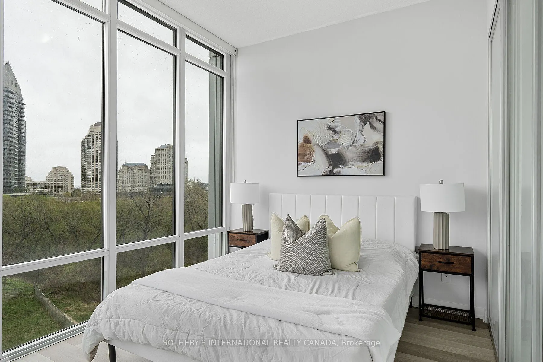 88 Park Lawn Road, #608
