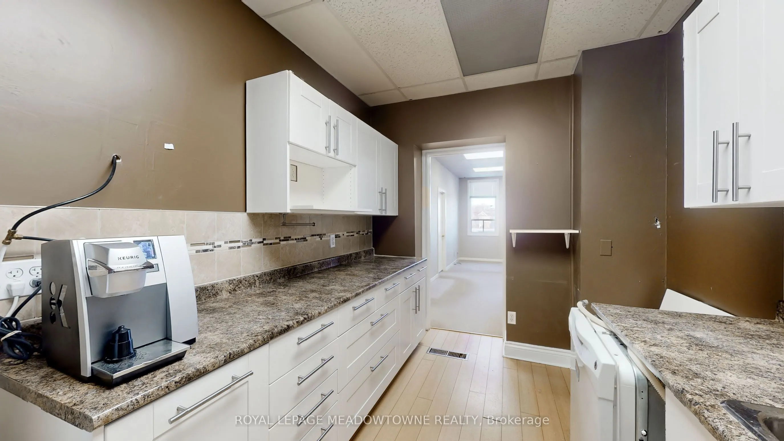 37 Main Street, #Suite C