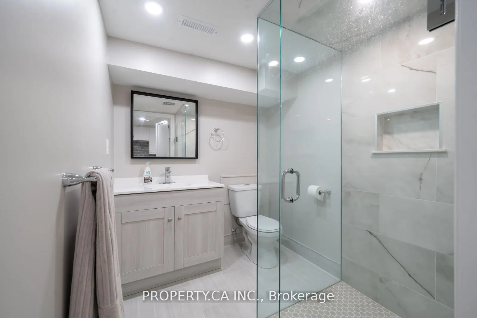 557 Perth Avenue, #Lower