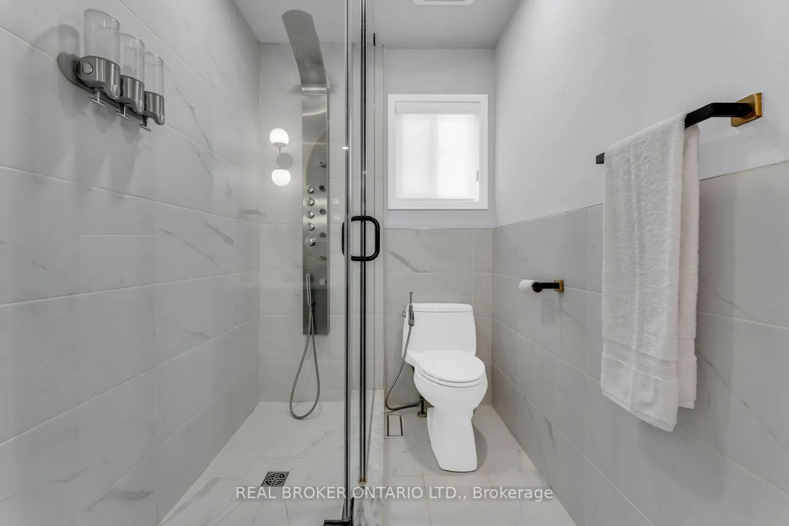 2293 Woodcrest Drive