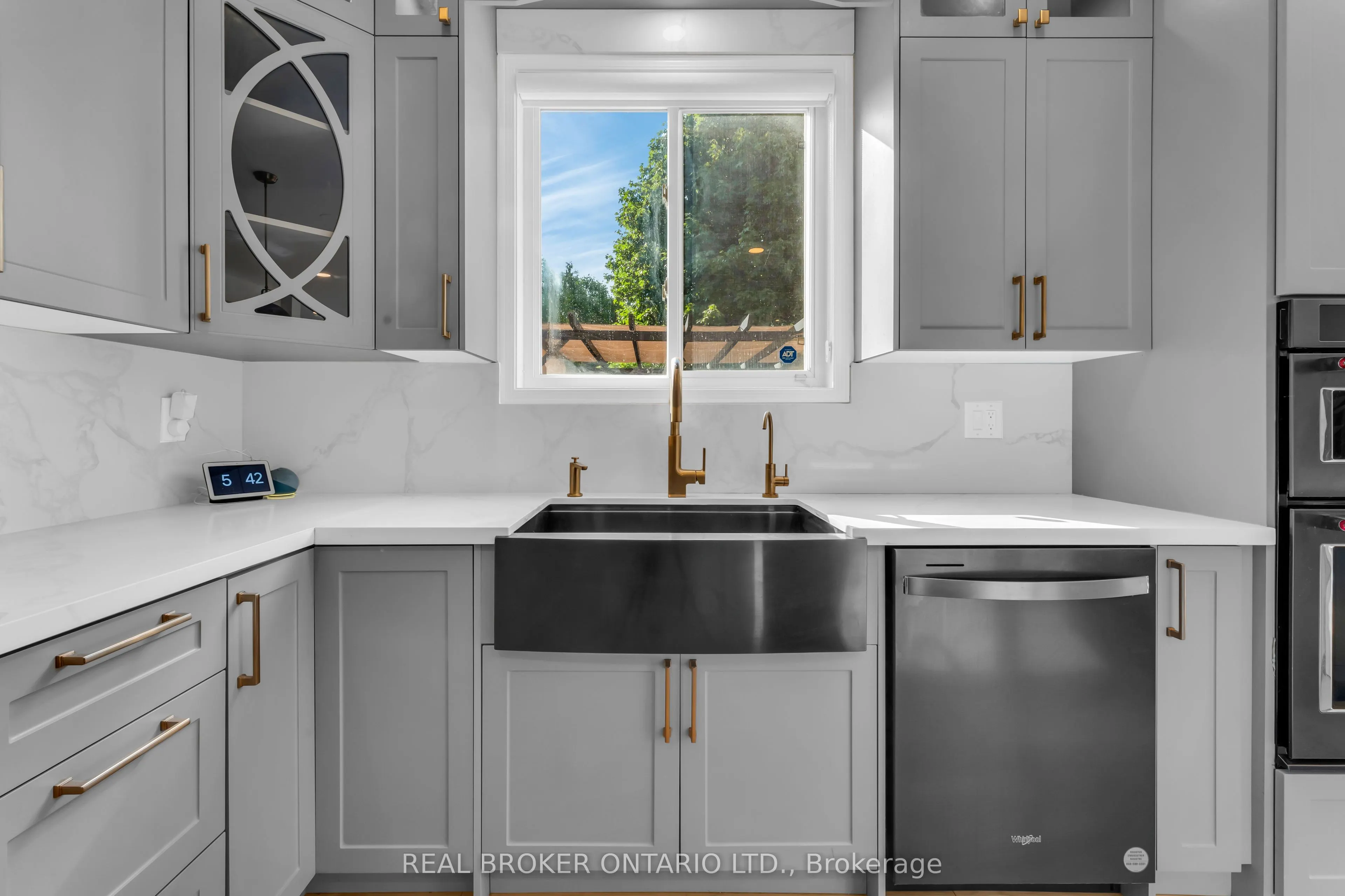 2293 Woodcrest Drive