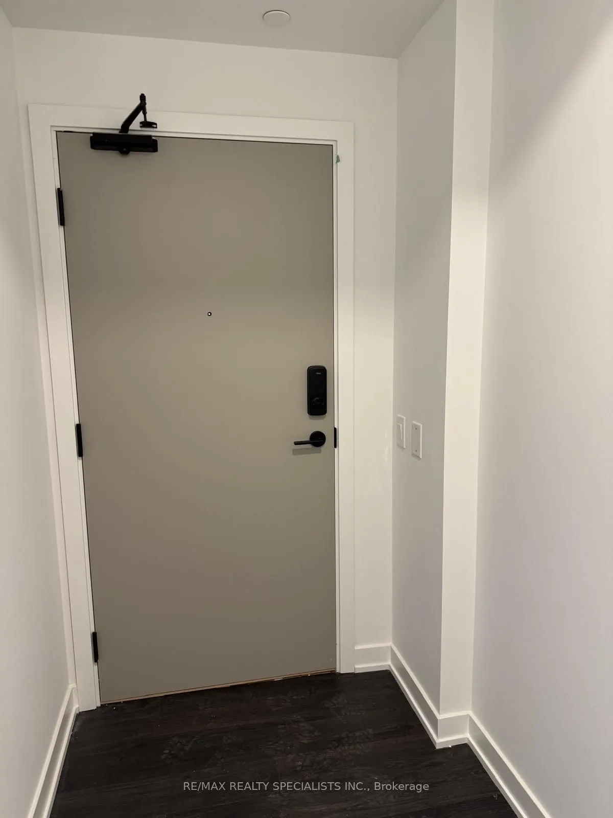 5105 Hurontario Street, #2406