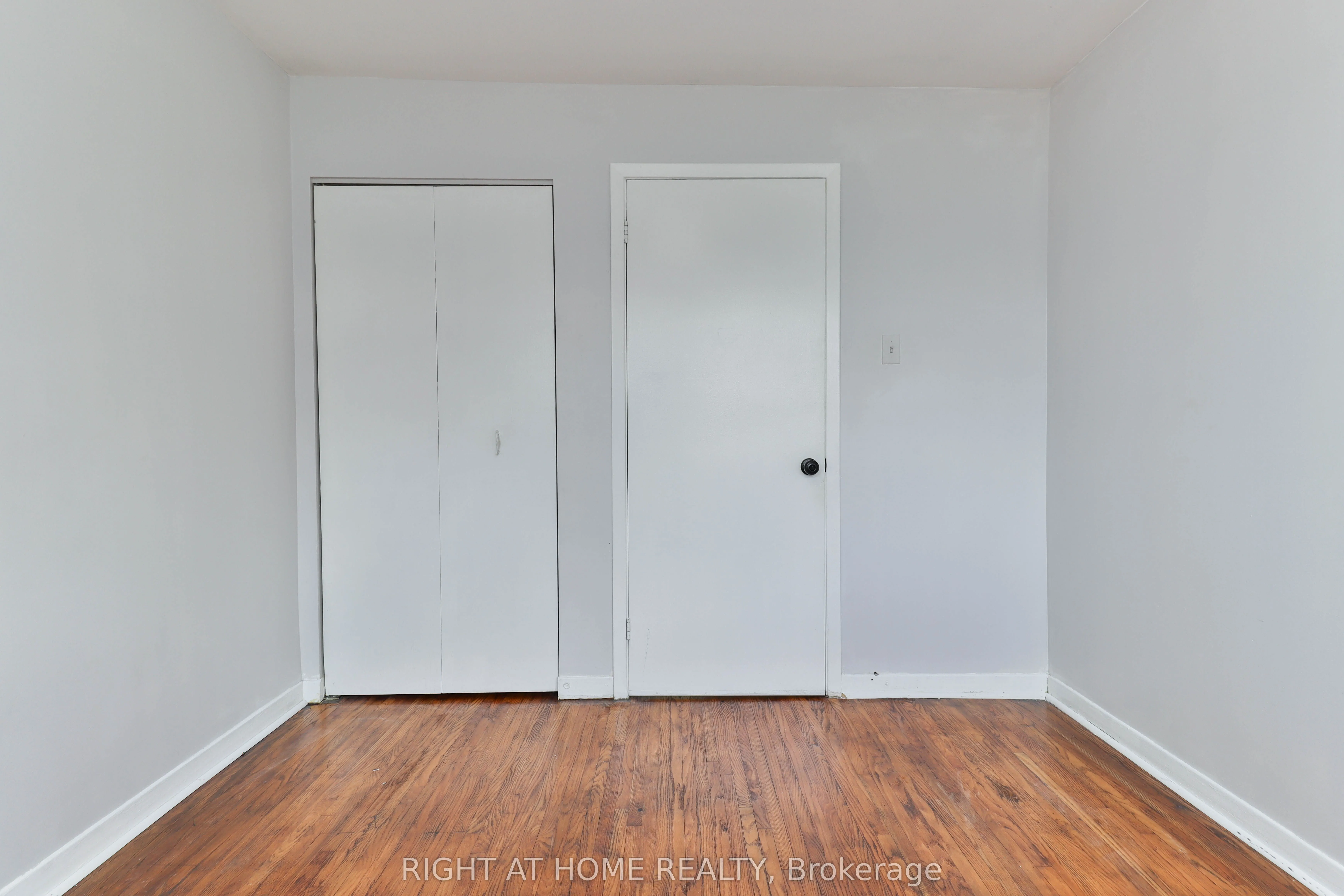 34 Venetian Crescent, #144