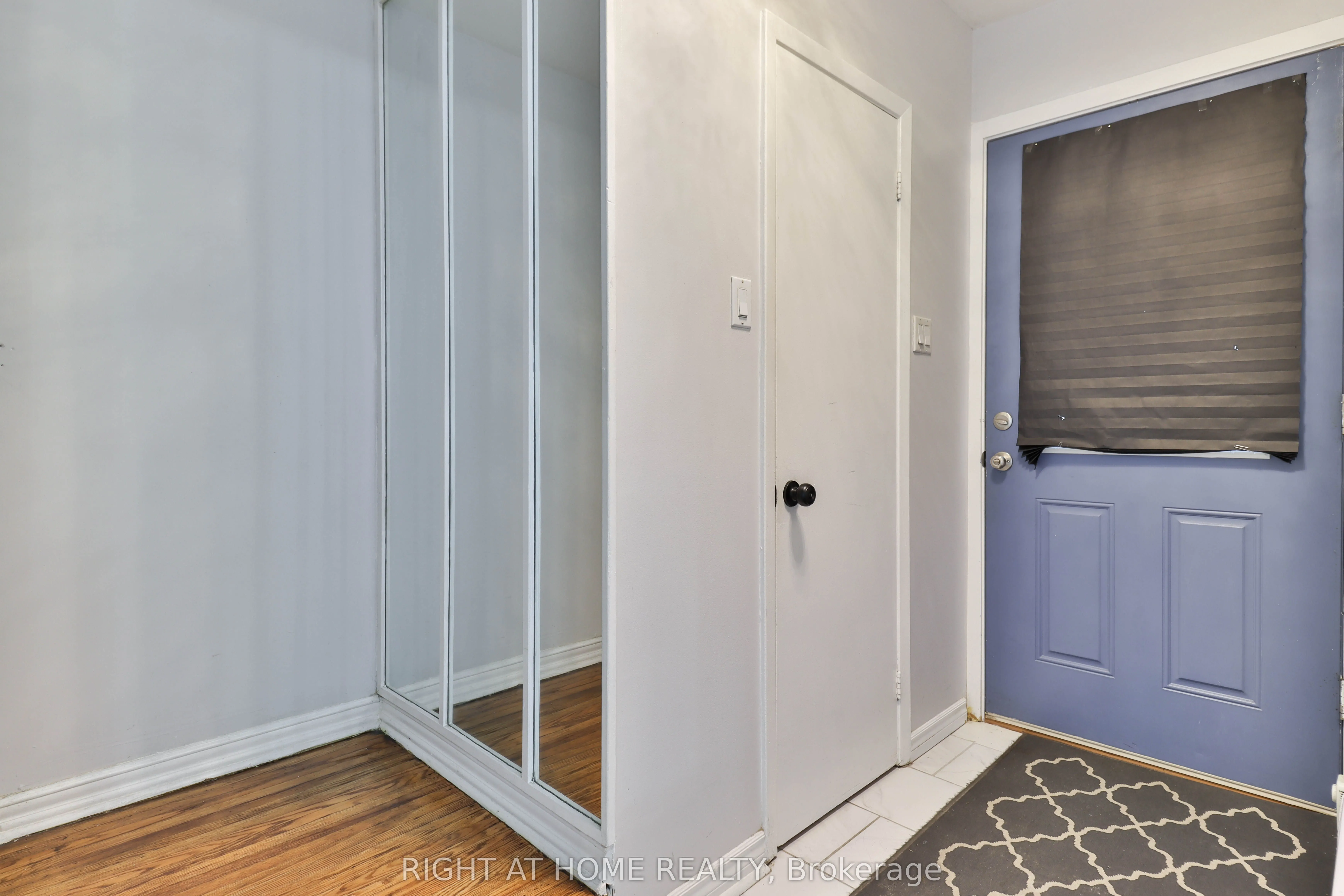34 Venetian Crescent, #144