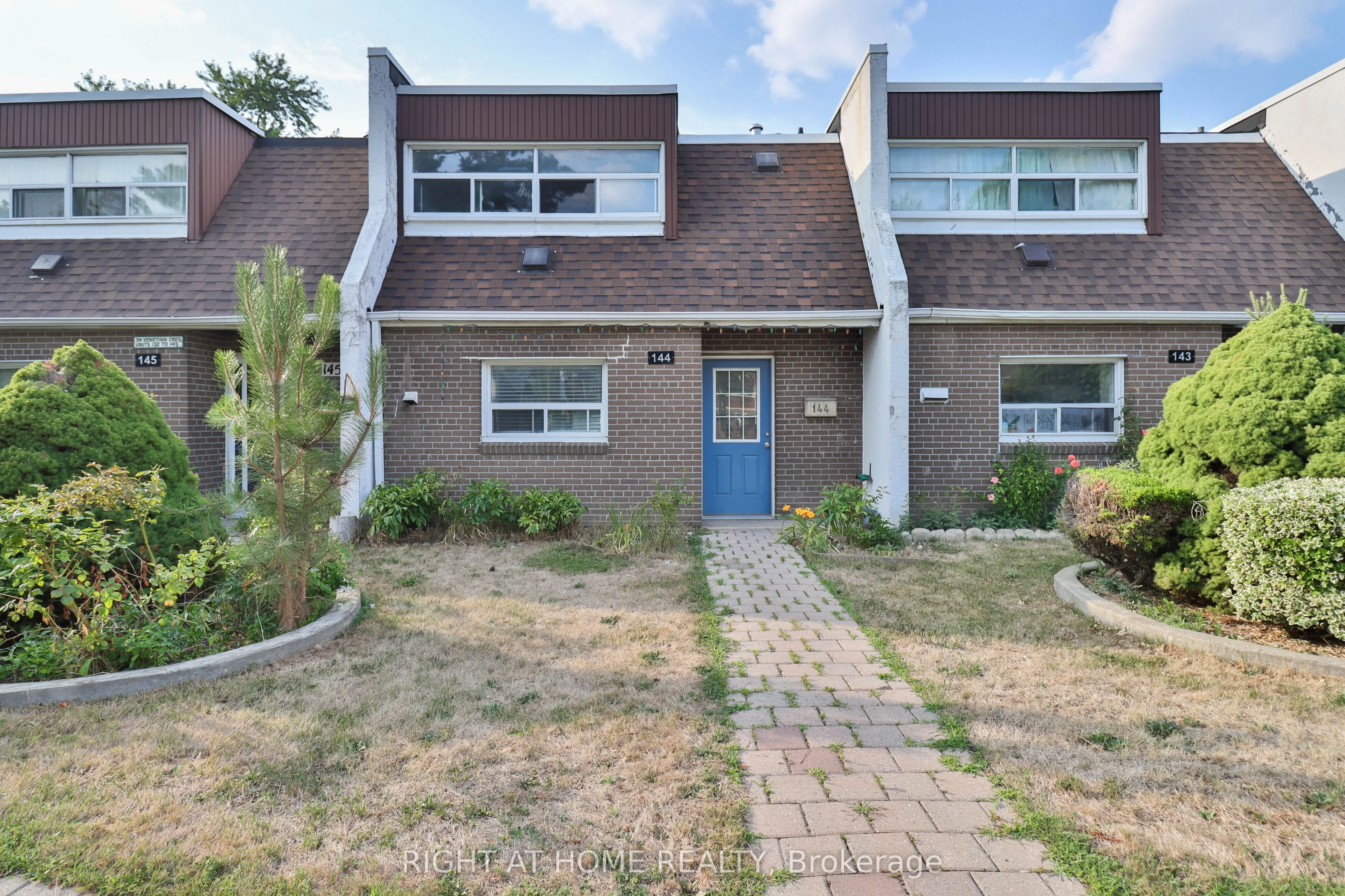34 Venetian Crescent, #144
