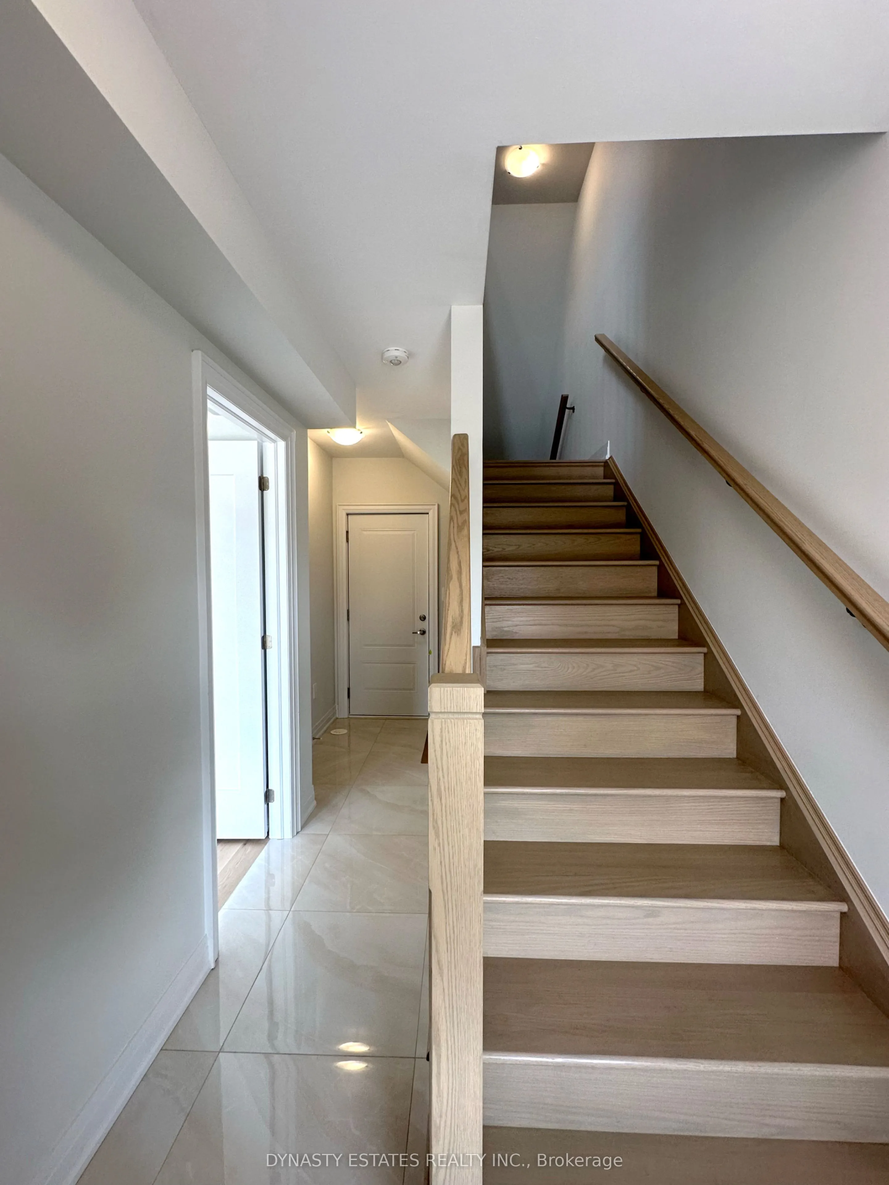 5945 Saigon Street, #N/A