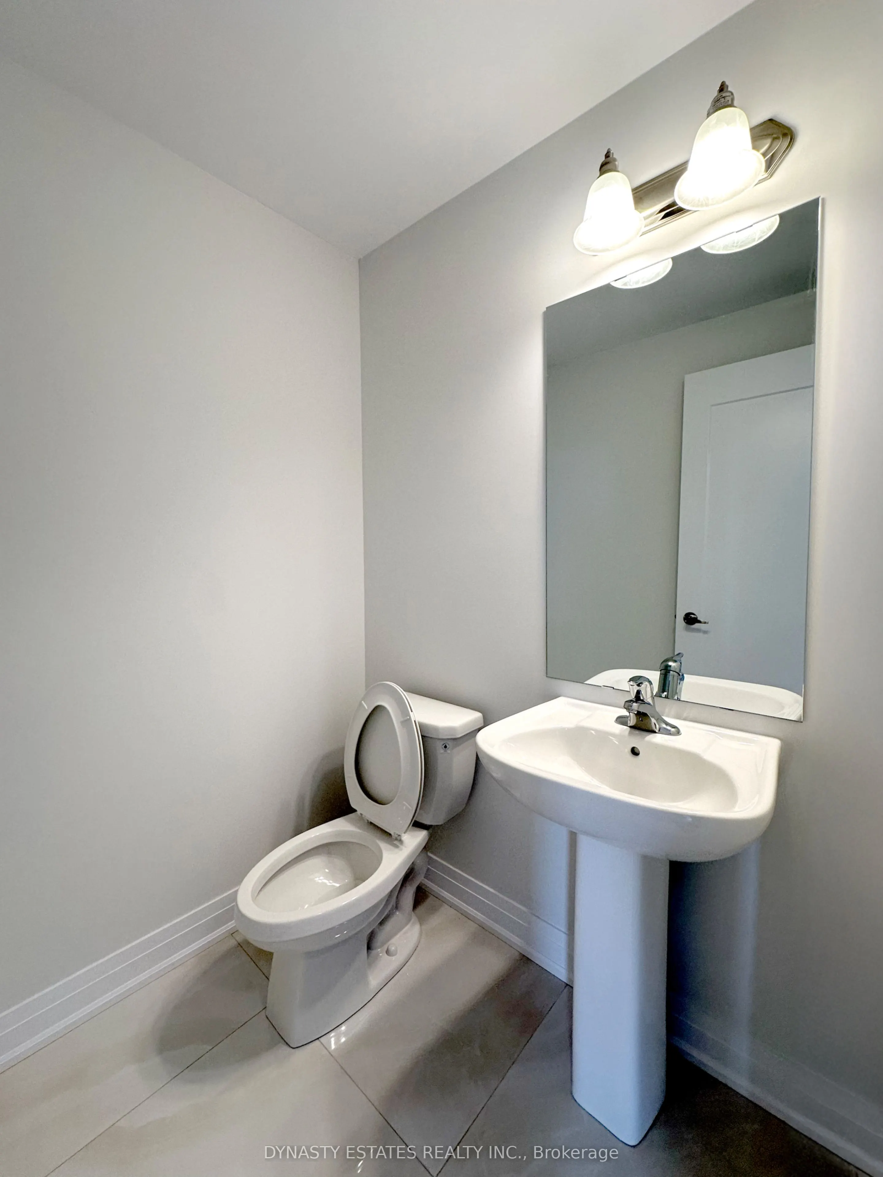 5945 Saigon Street, #N/A