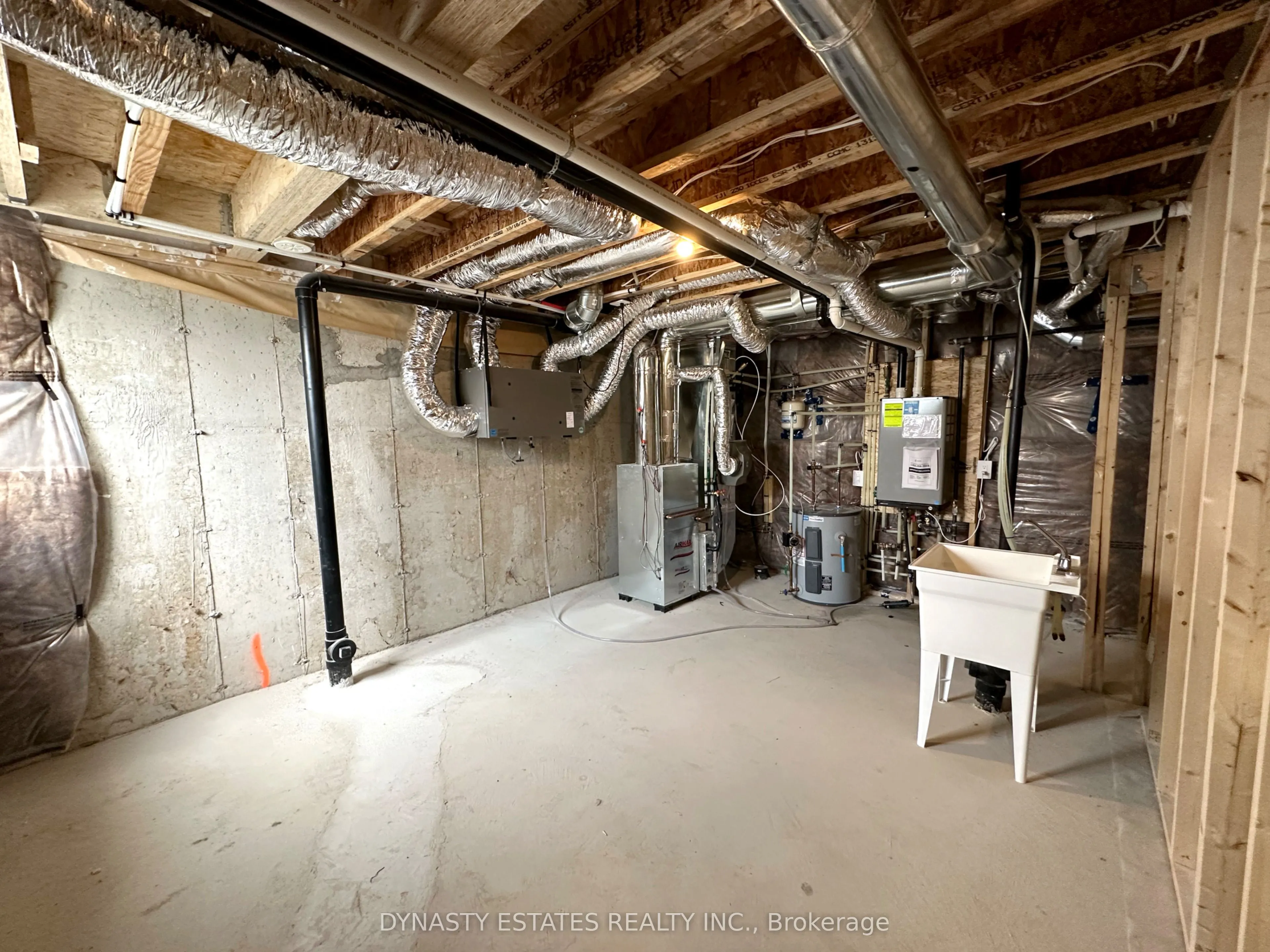 5945 Saigon Street, #N/A