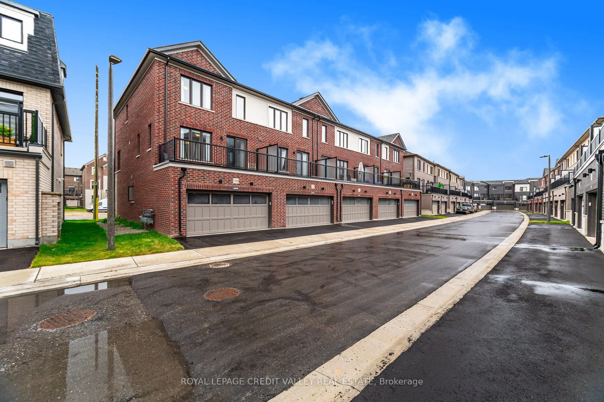 1360 William Halton Parkway