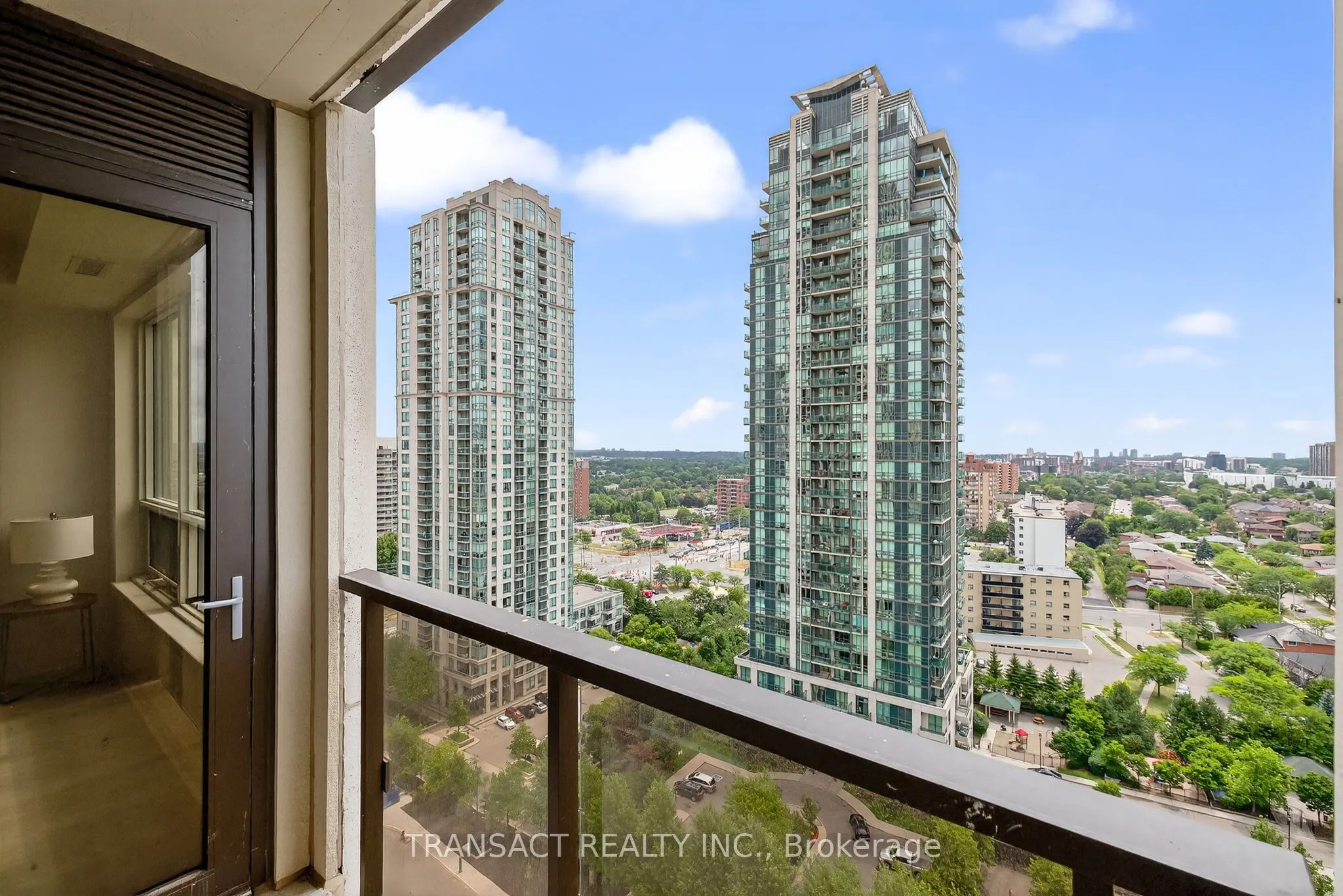 36 elm Drive W, #1706