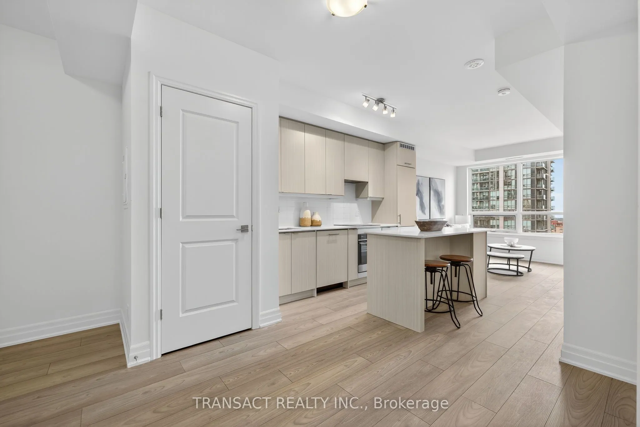 36 elm Drive W, #1706