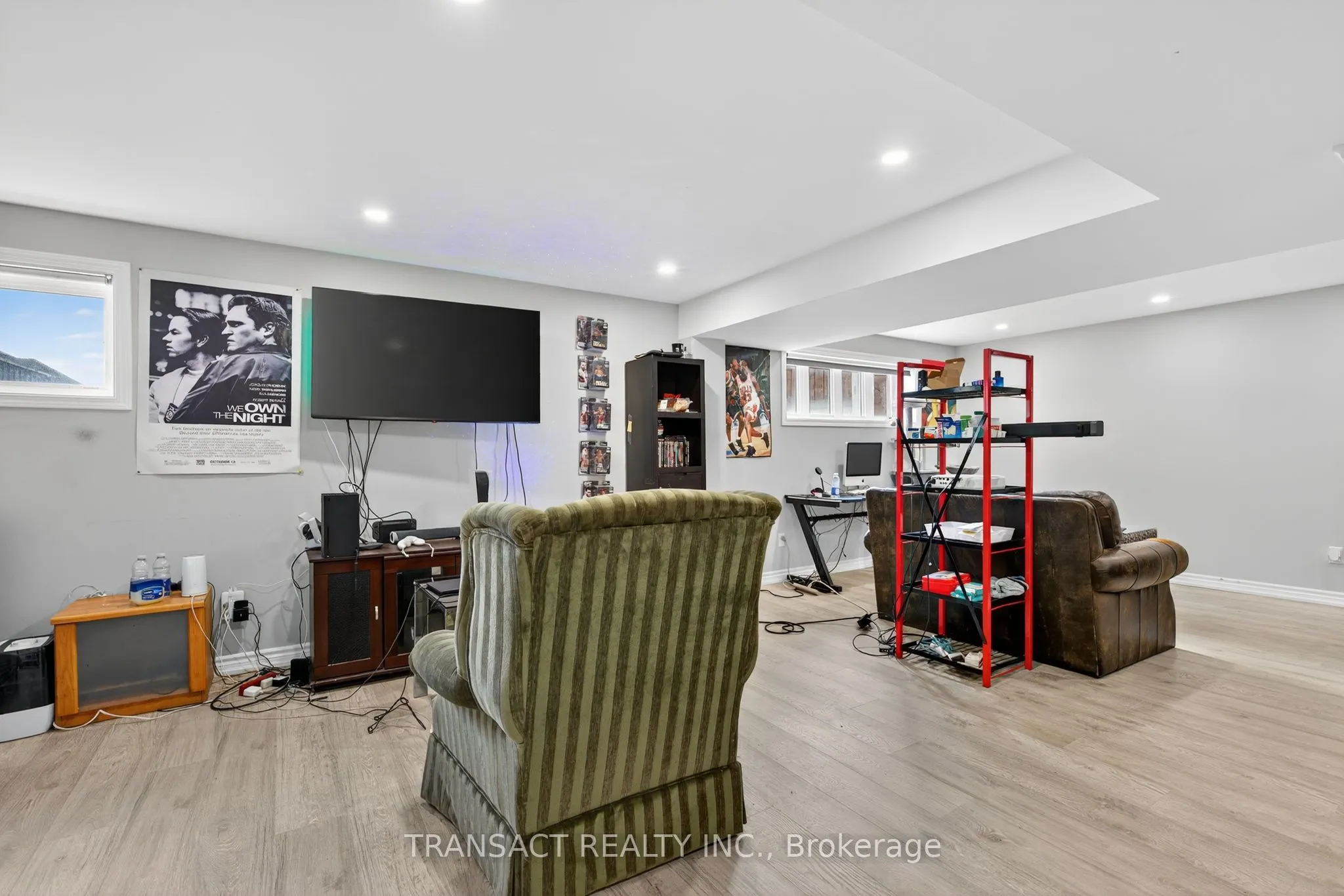 30 Learmont Avenue