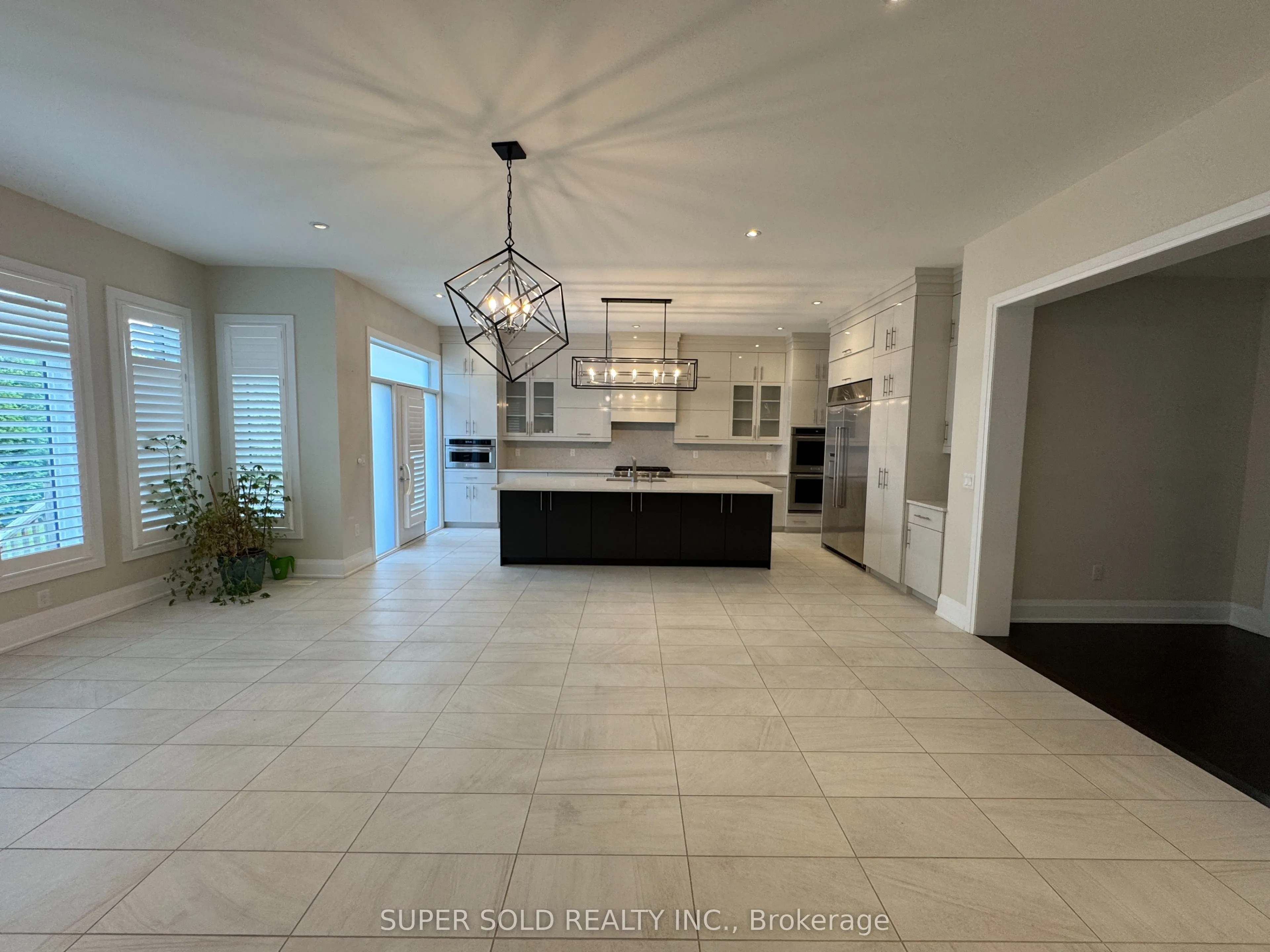5173 Symphony Court