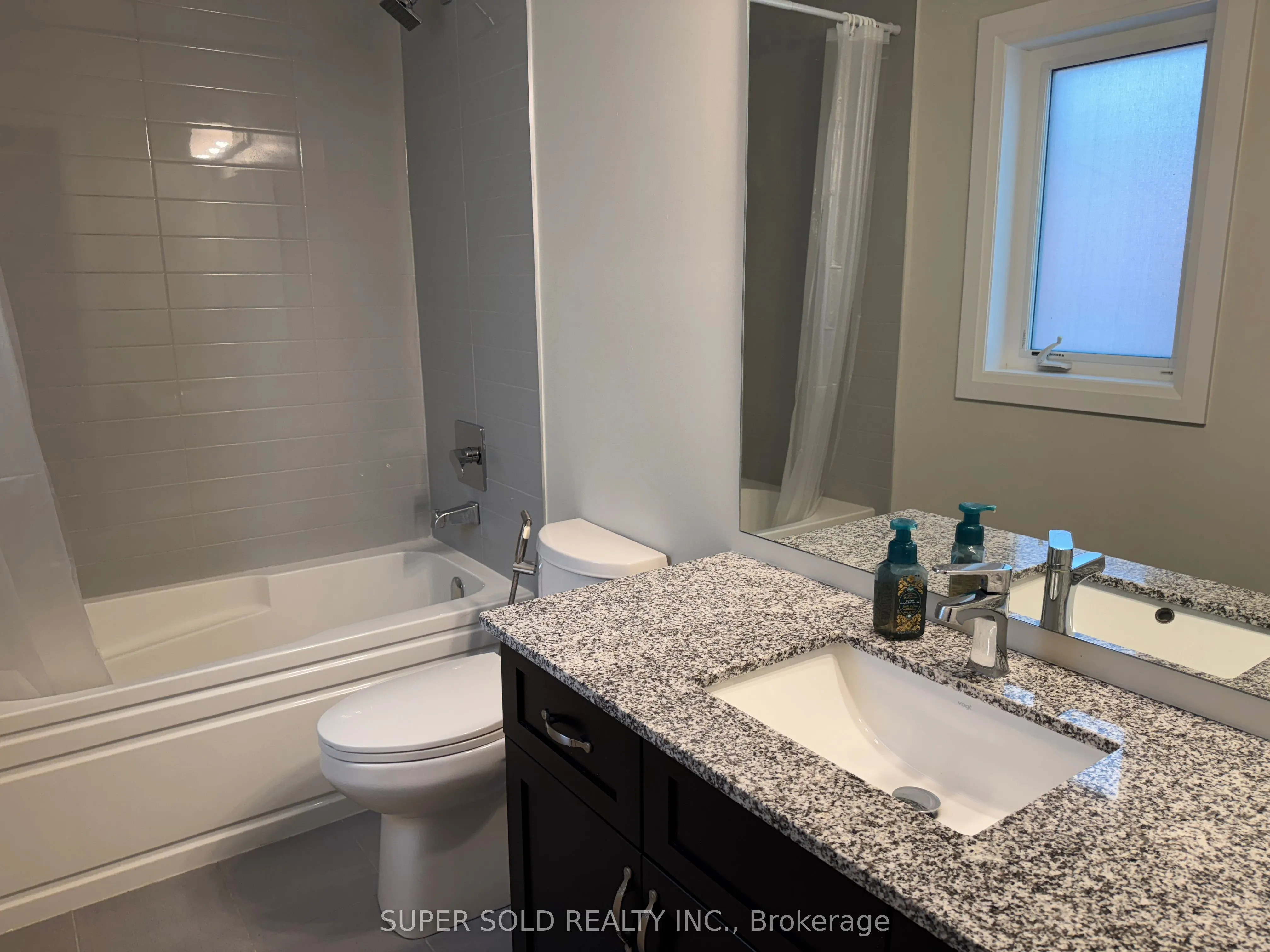 5173 Symphony Court