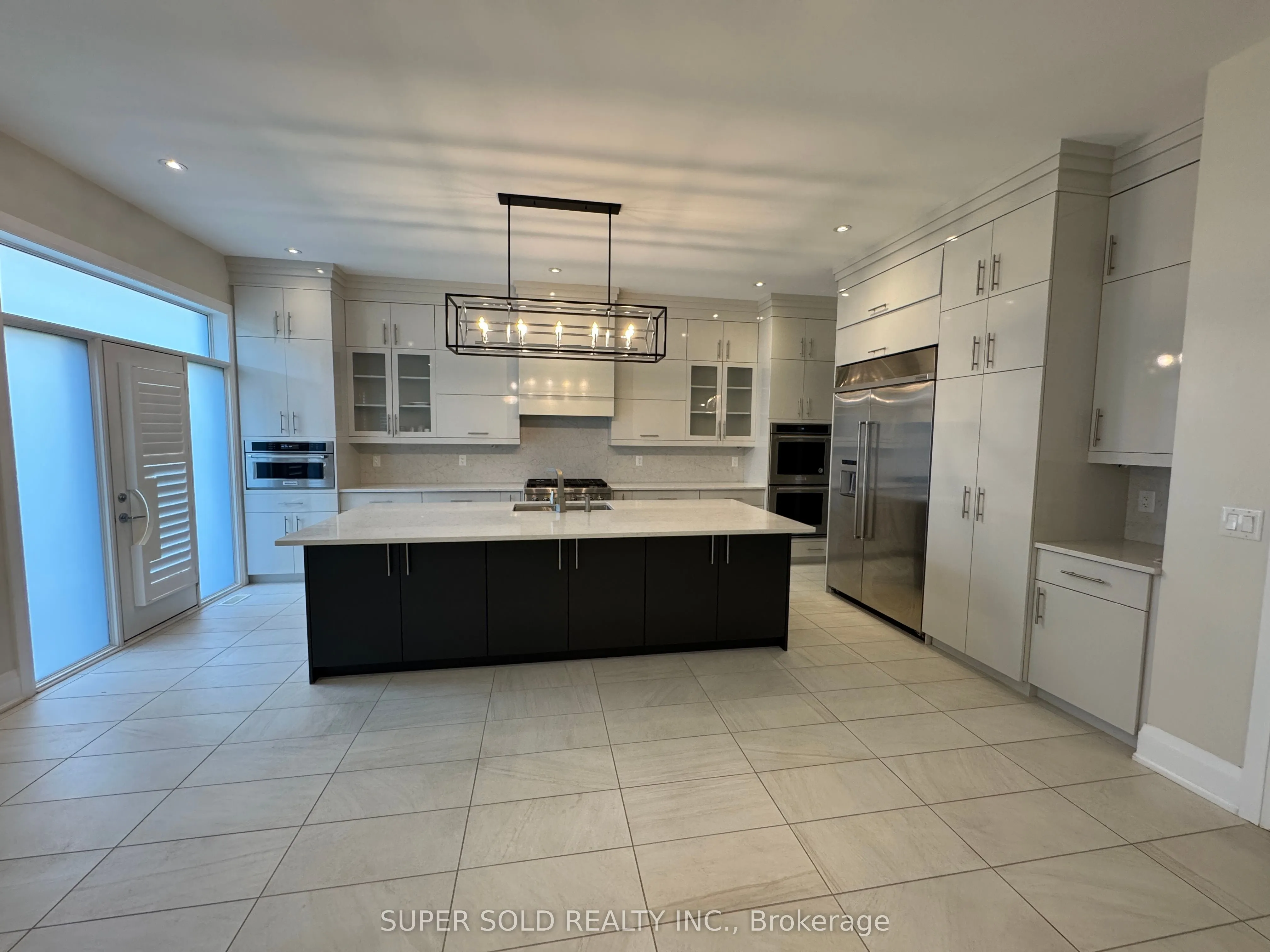 5173 Symphony Court