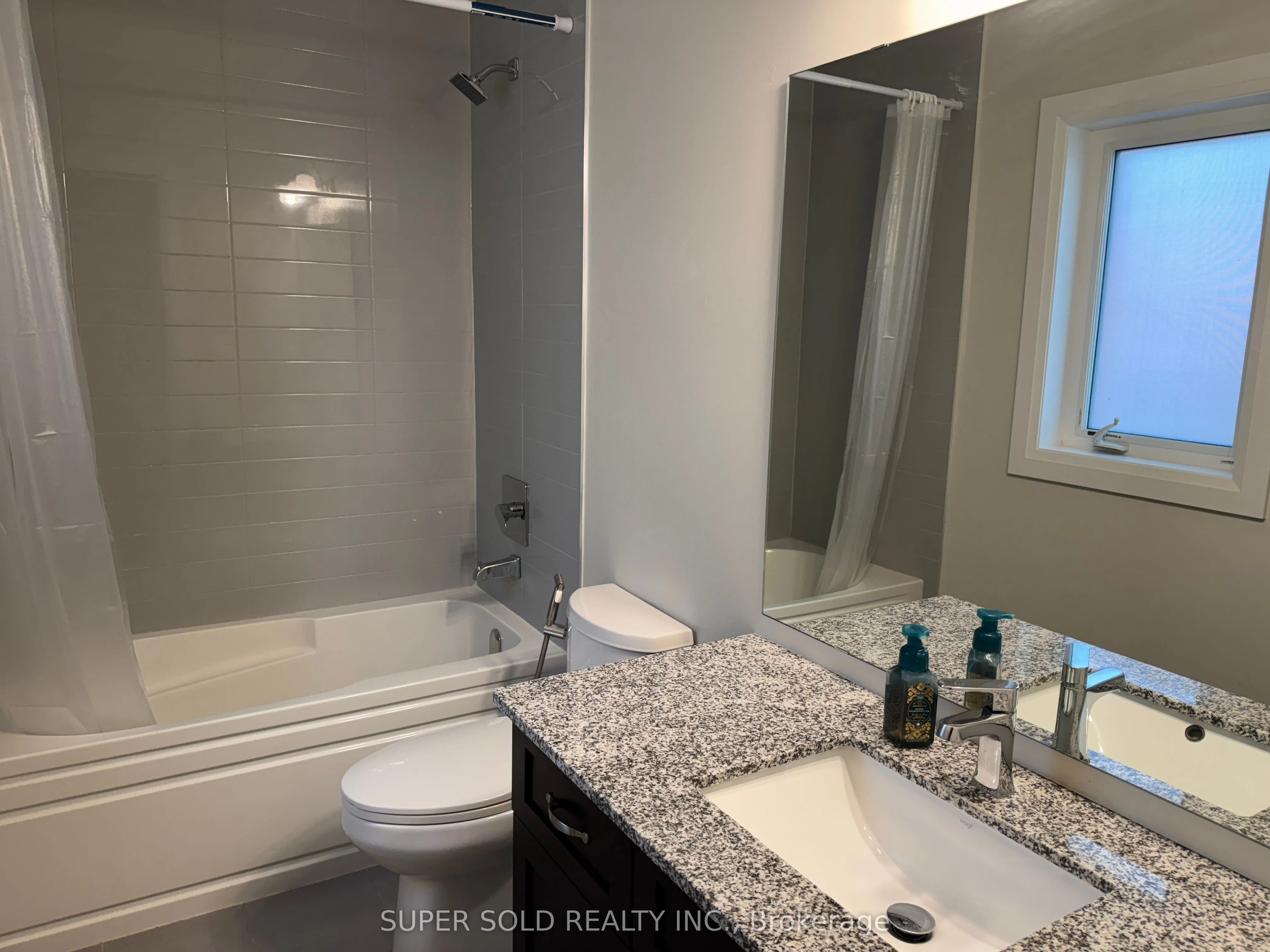 5173 Symphony Court