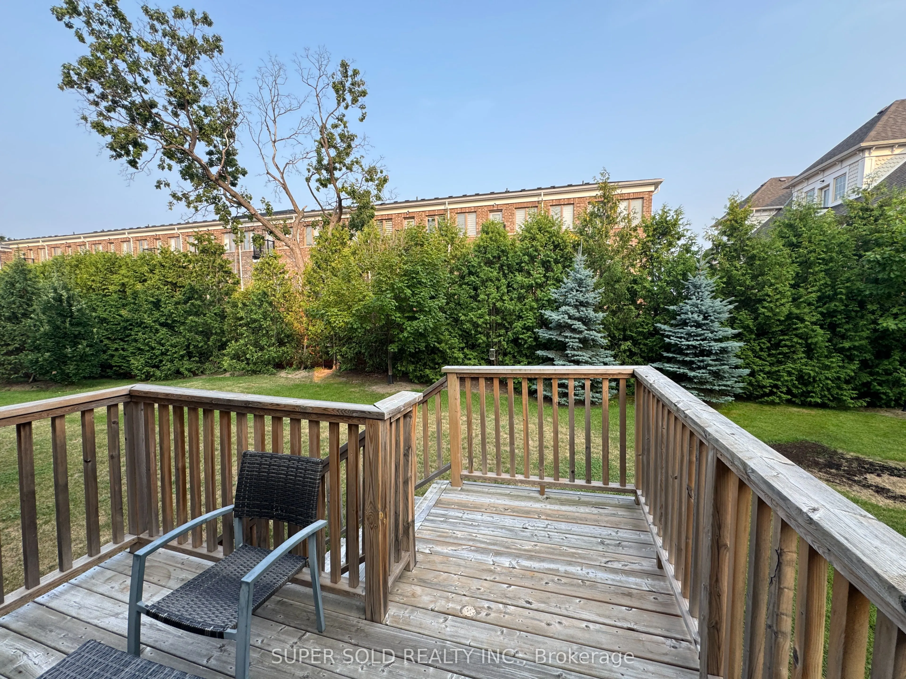 5173 Symphony Court