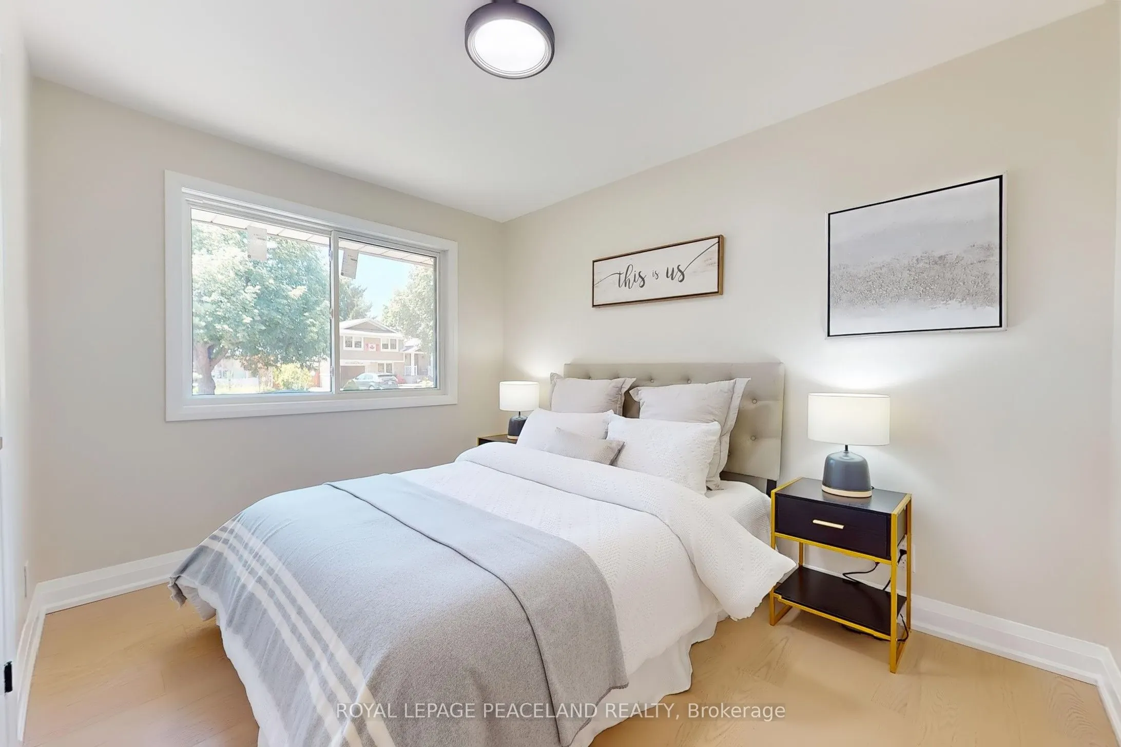 1223 Redbank Crescent