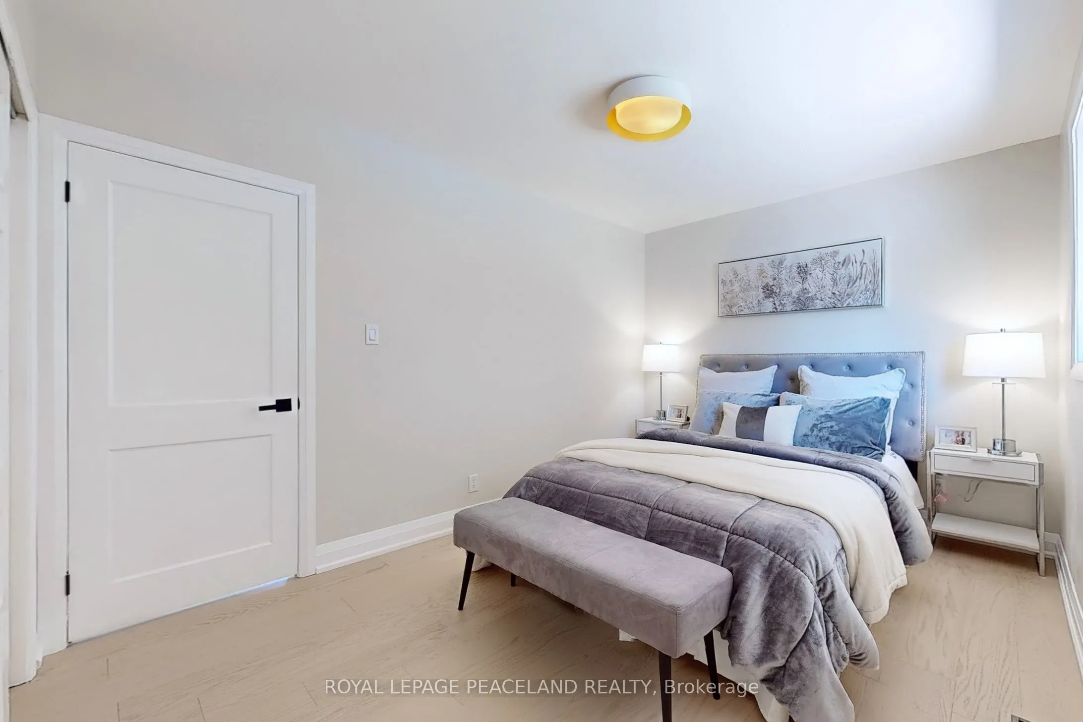 1223 Redbank Crescent