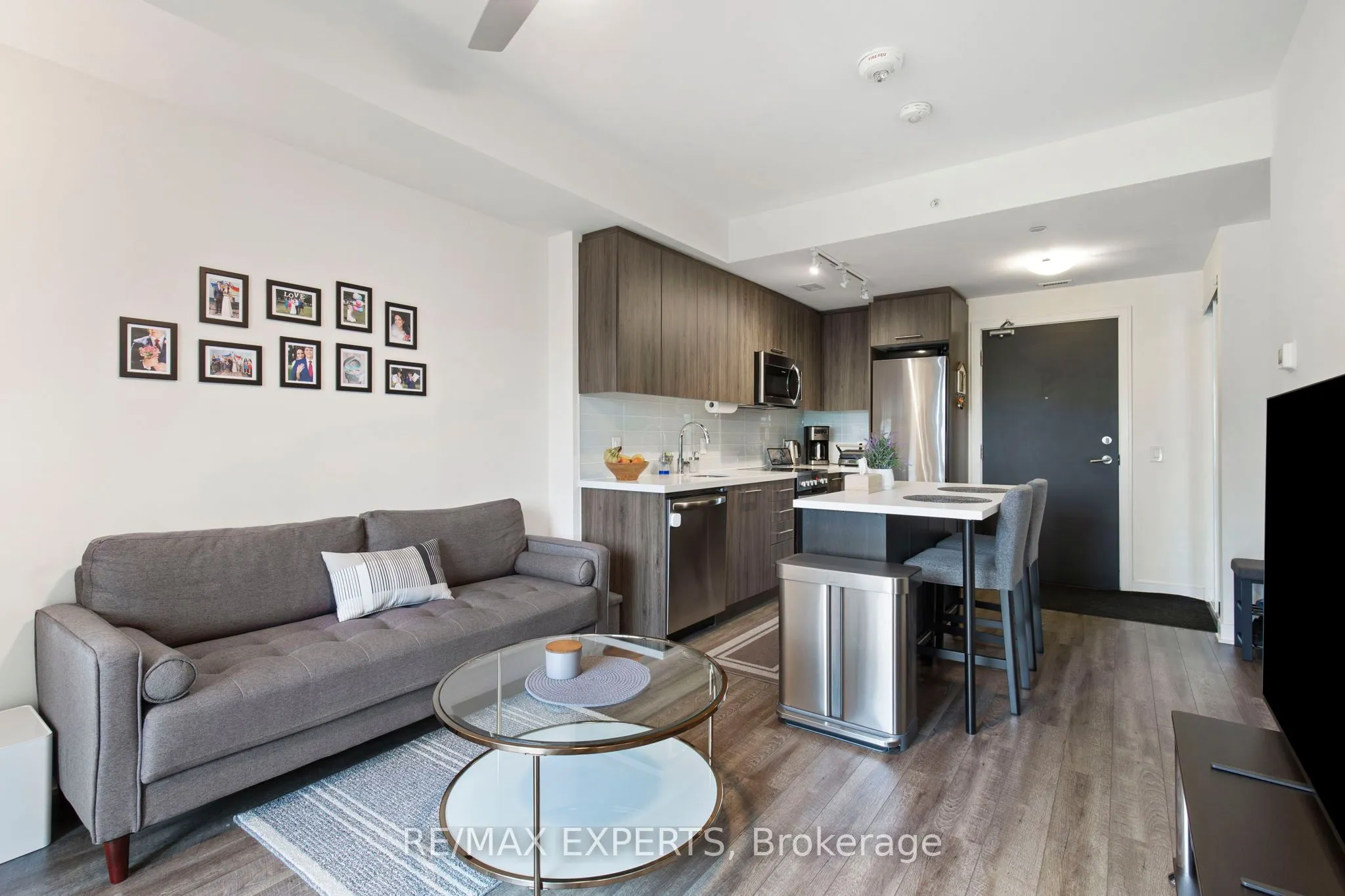 1 Neighbourhood Lane, #304