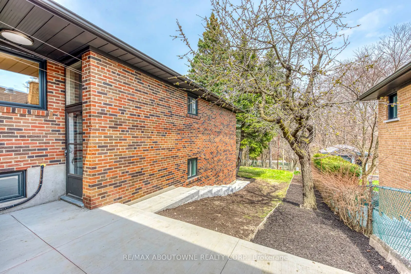 7 Ivybridge Drive