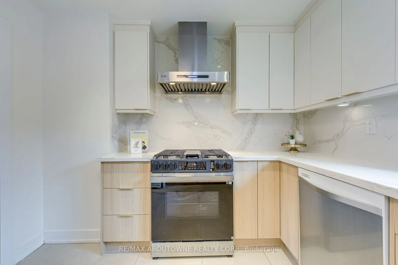 7 Ivybridge Drive