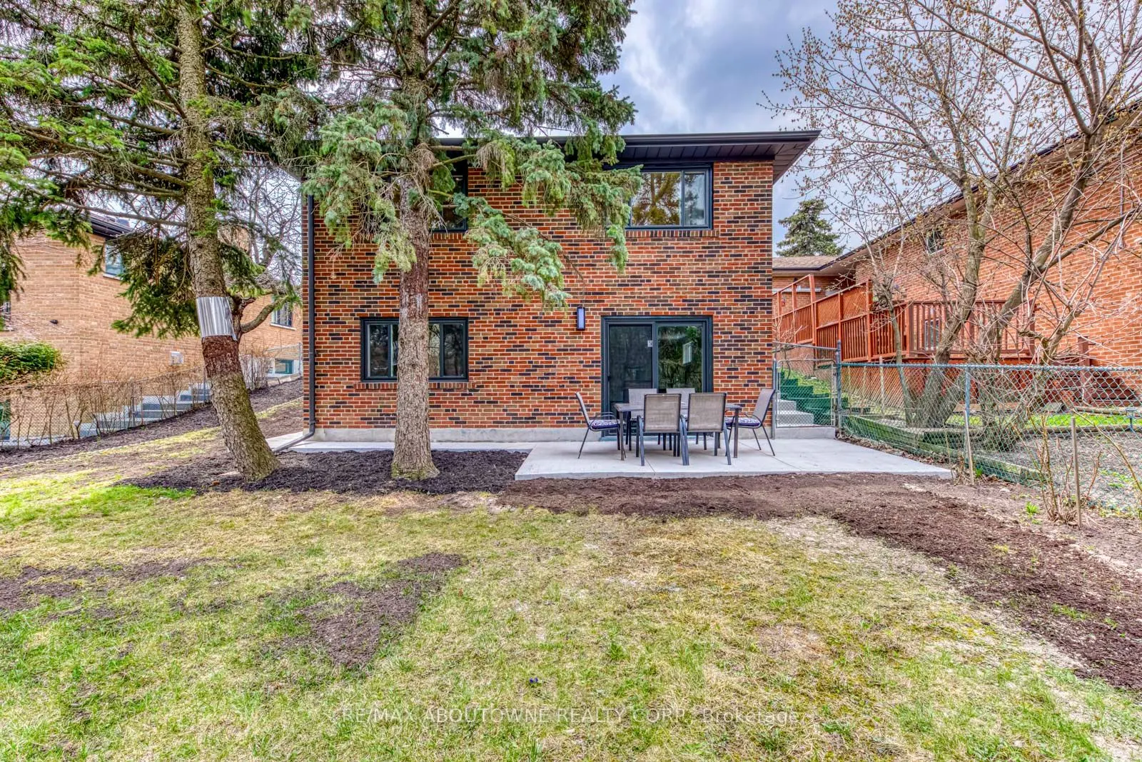 7 Ivybridge Drive