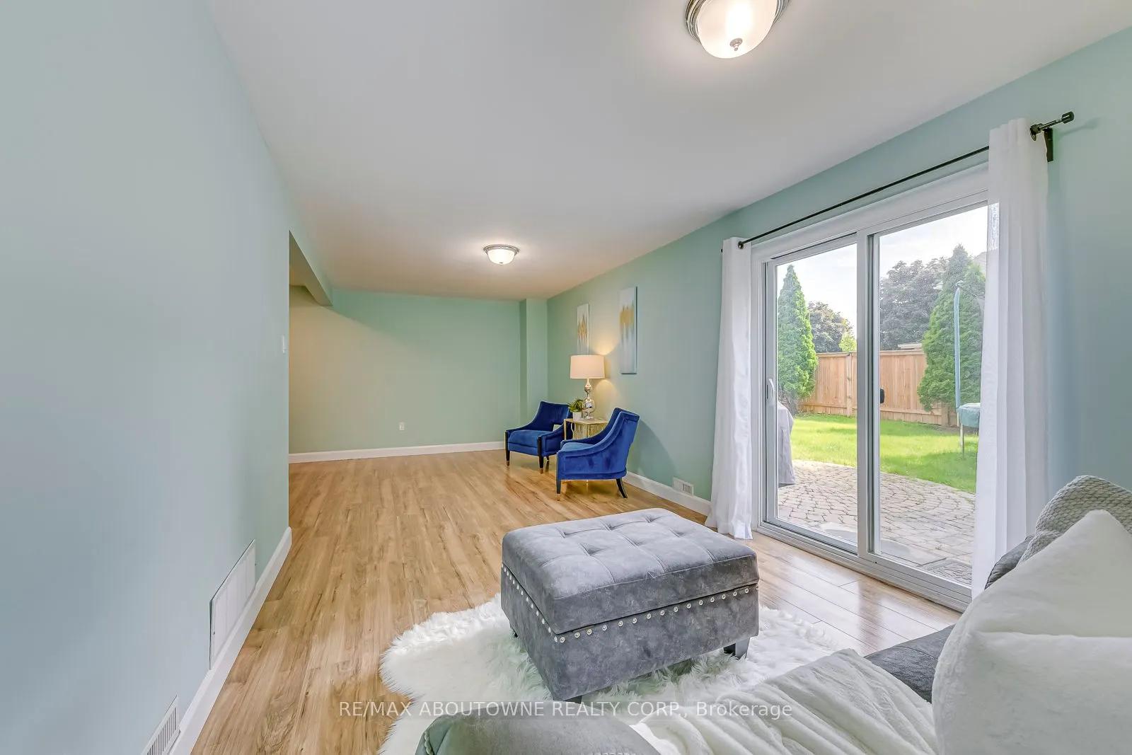 2362 Sinclair Circle