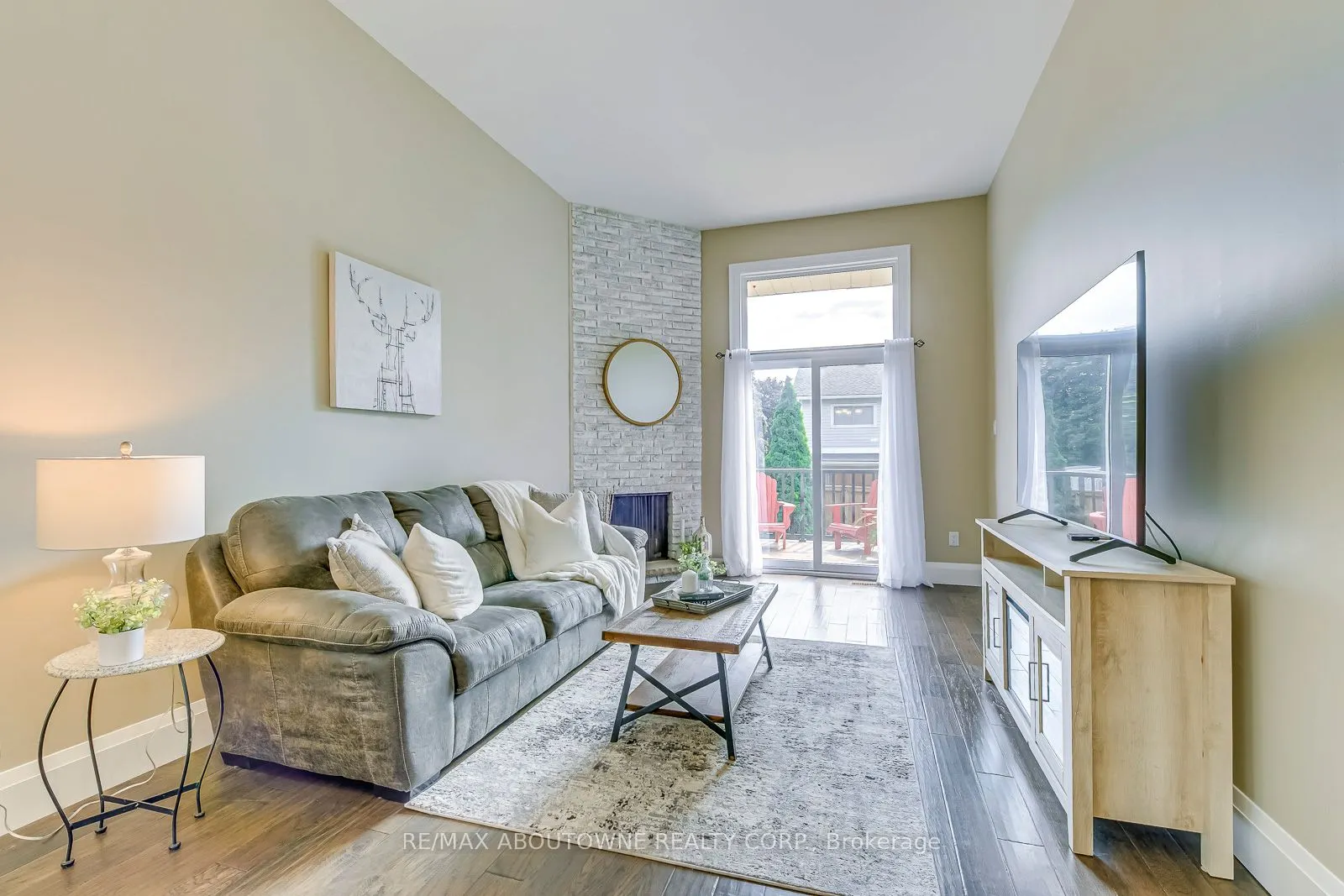 2362 Sinclair Circle