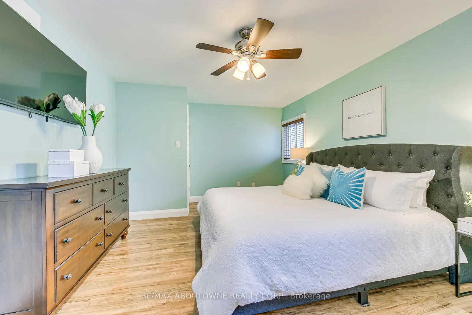 2362 Sinclair Circle