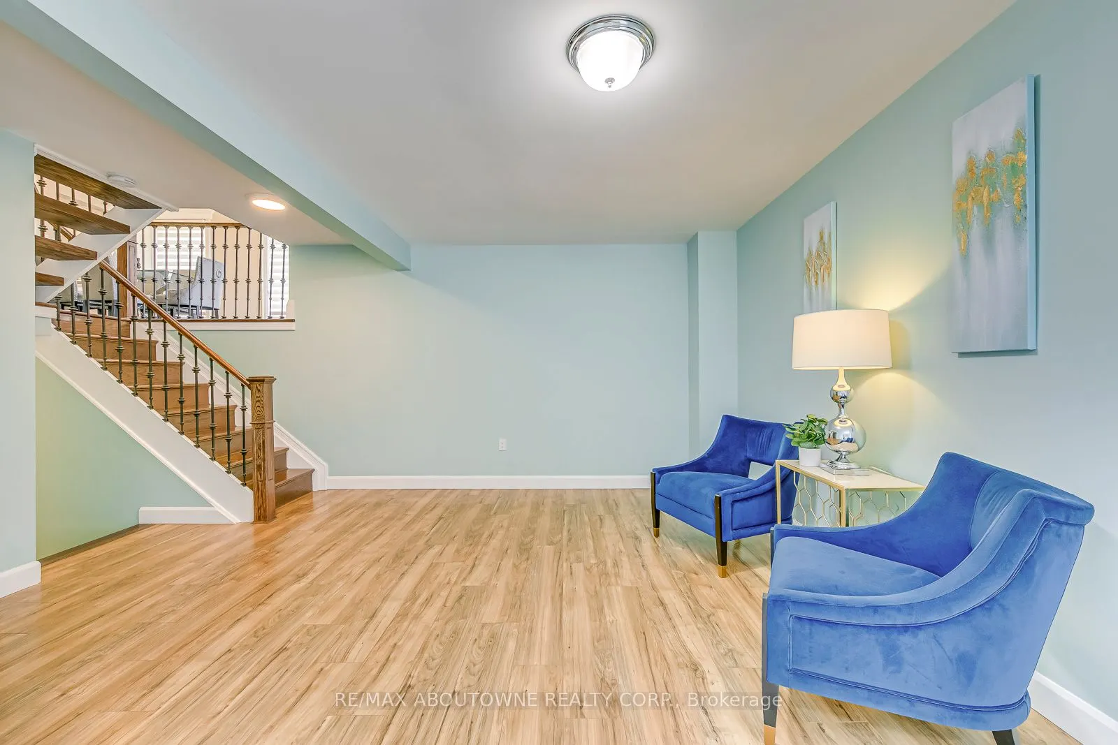 2362 Sinclair Circle