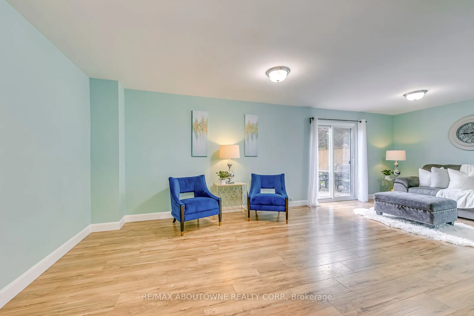 2362 Sinclair Circle