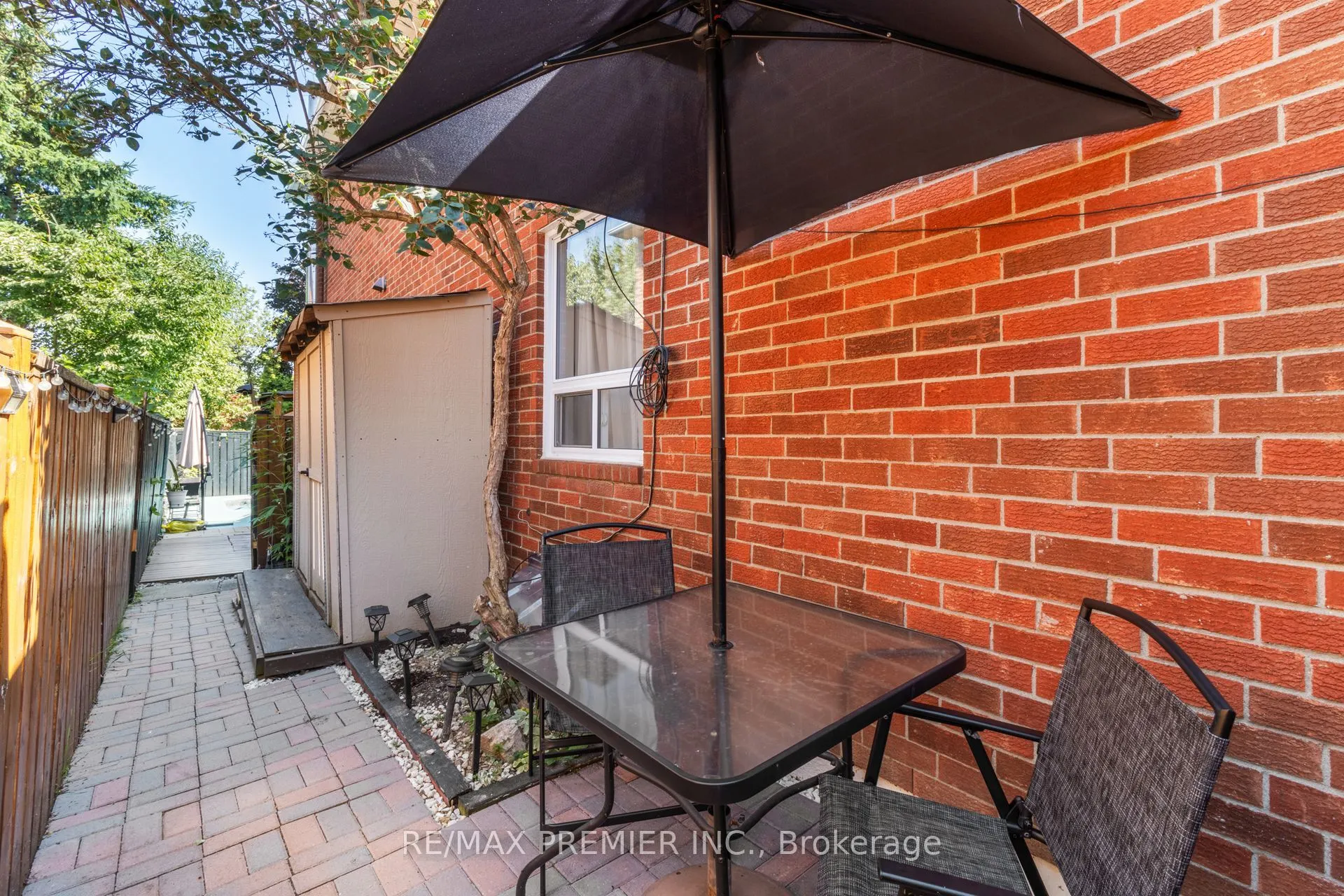 26 Ecclestone Drive
