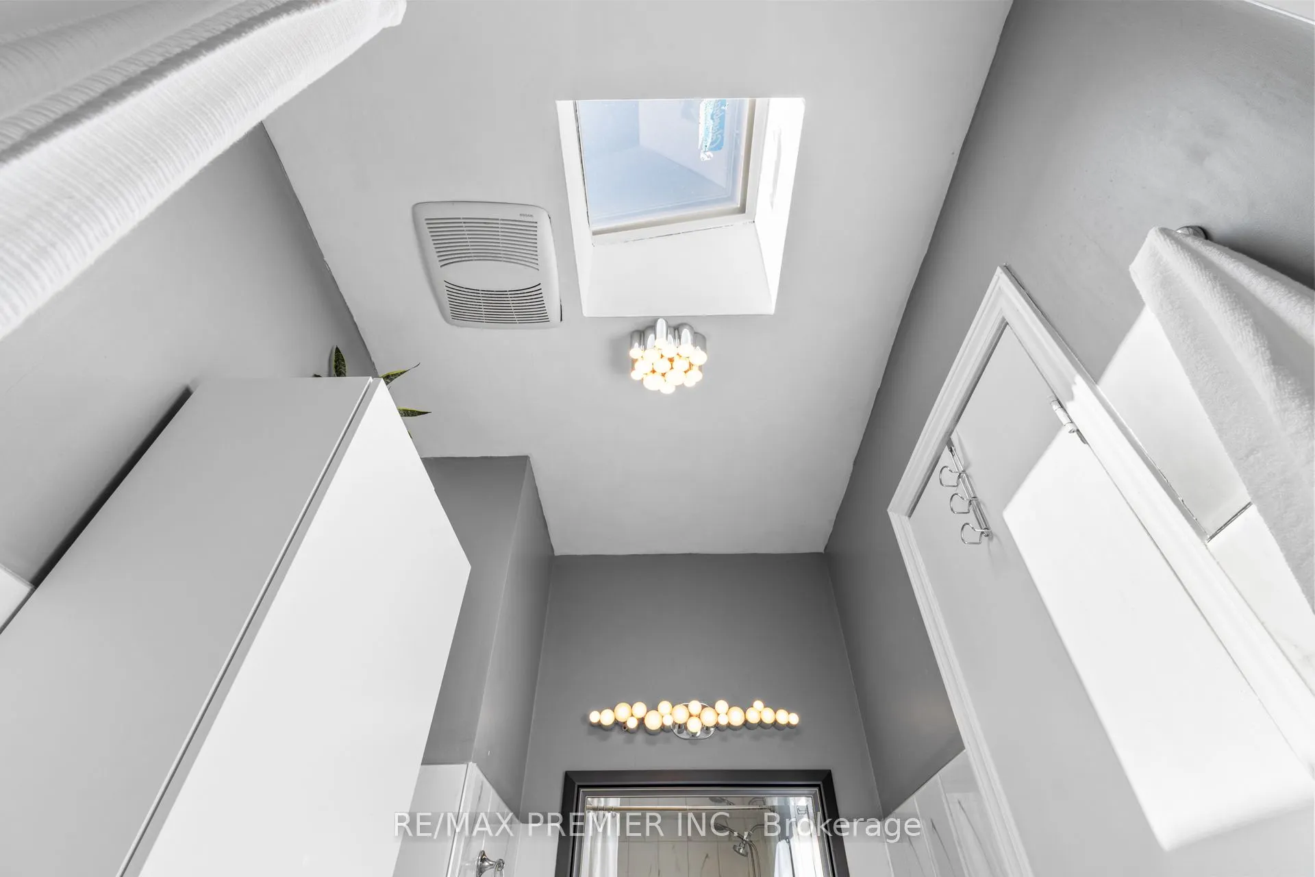 26 Ecclestone Drive
