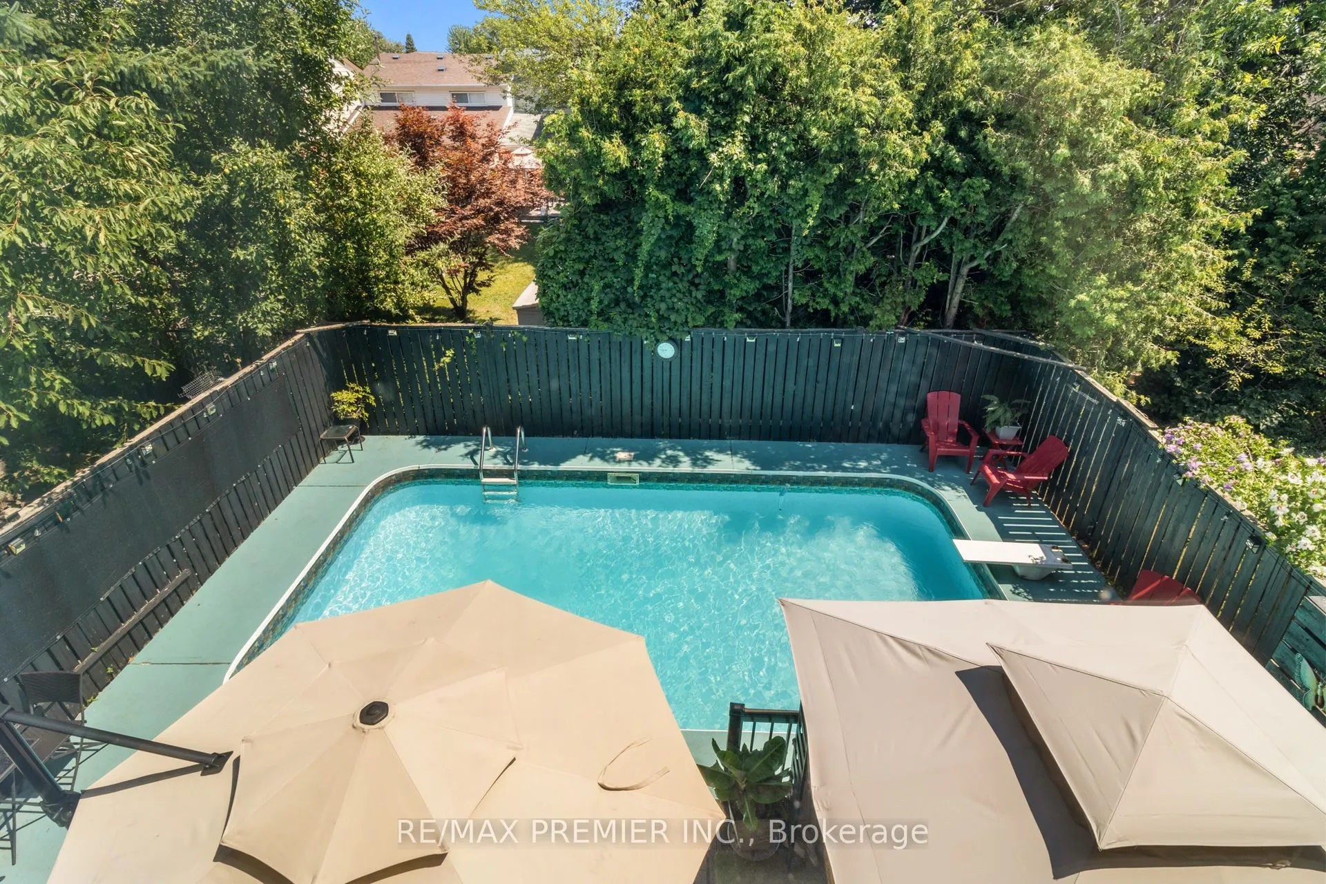 26 Ecclestone Drive