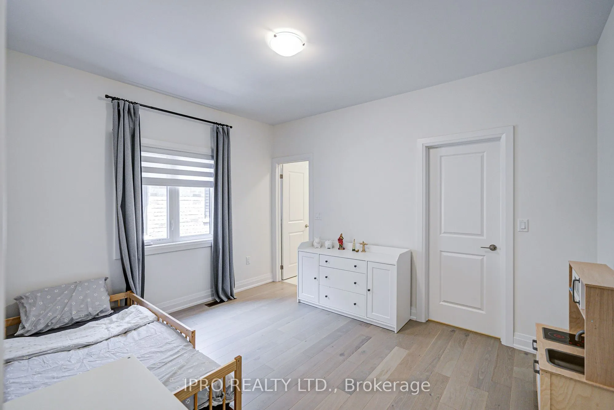 446 Thornborrow Court