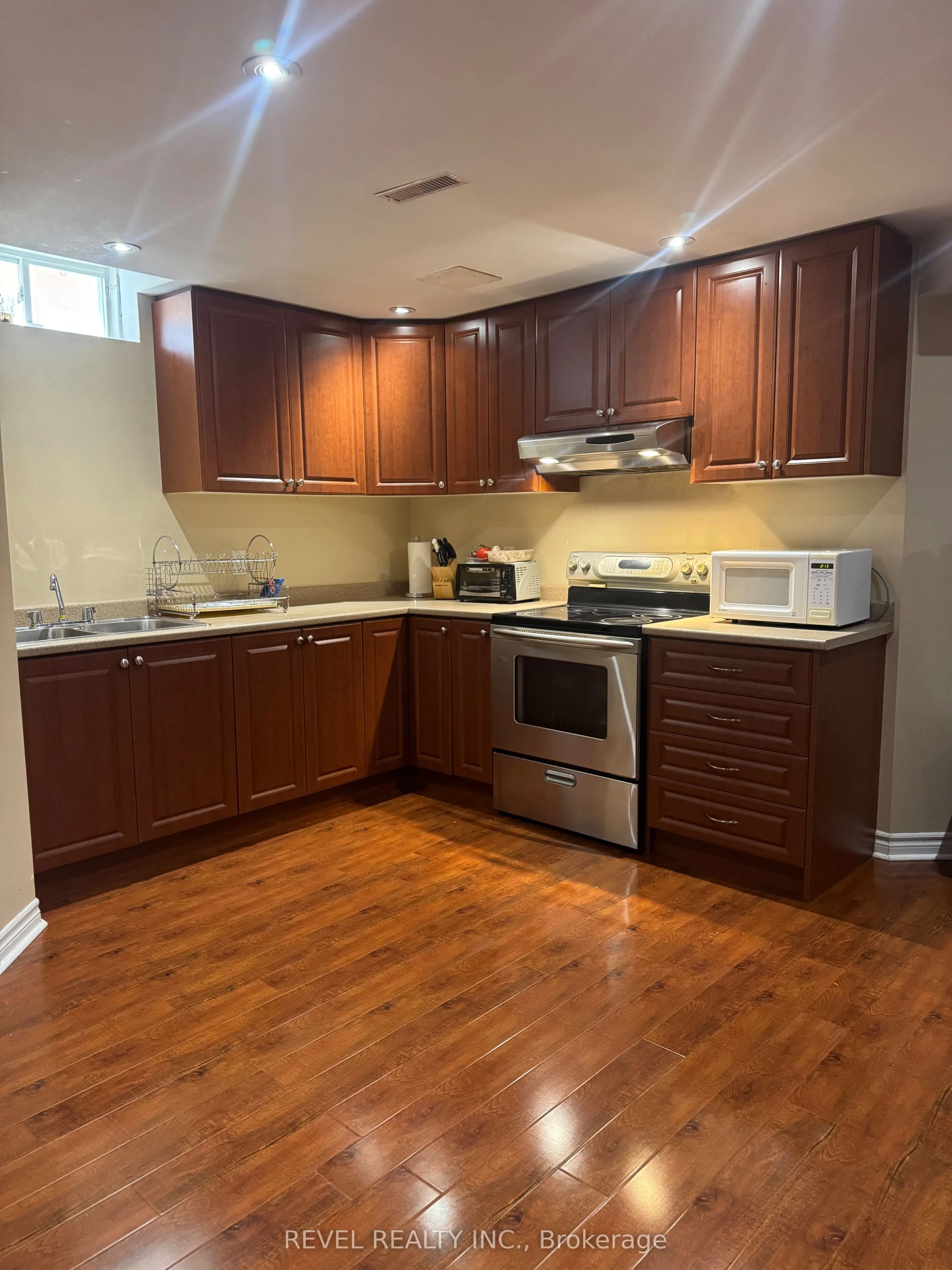 56 Redwillow Road