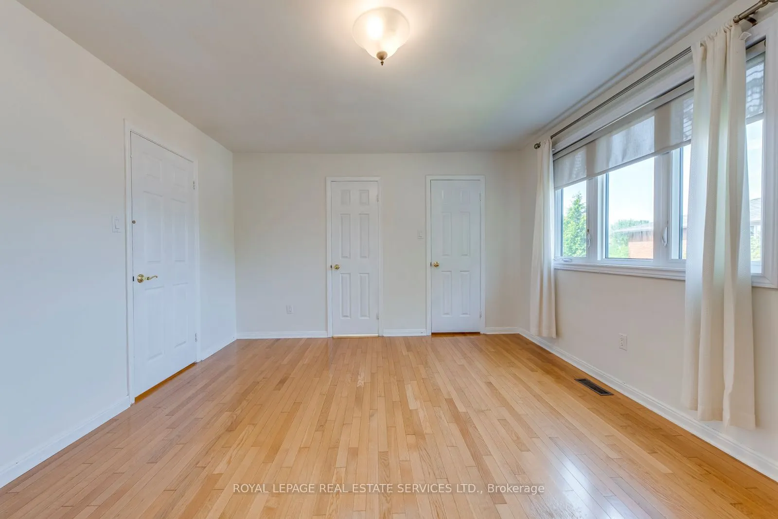 317 Ulric Crescent