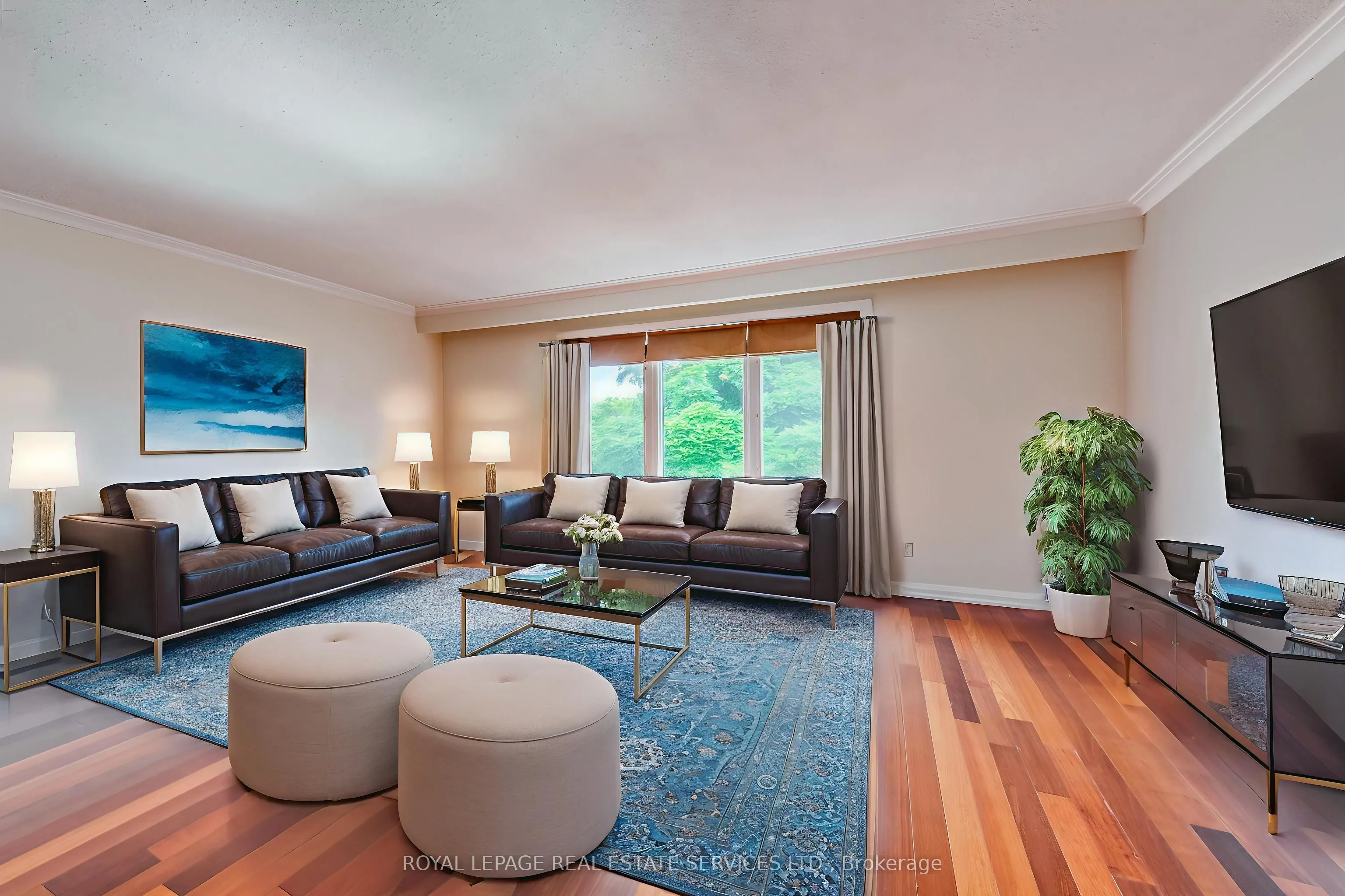 317 Ulric Crescent