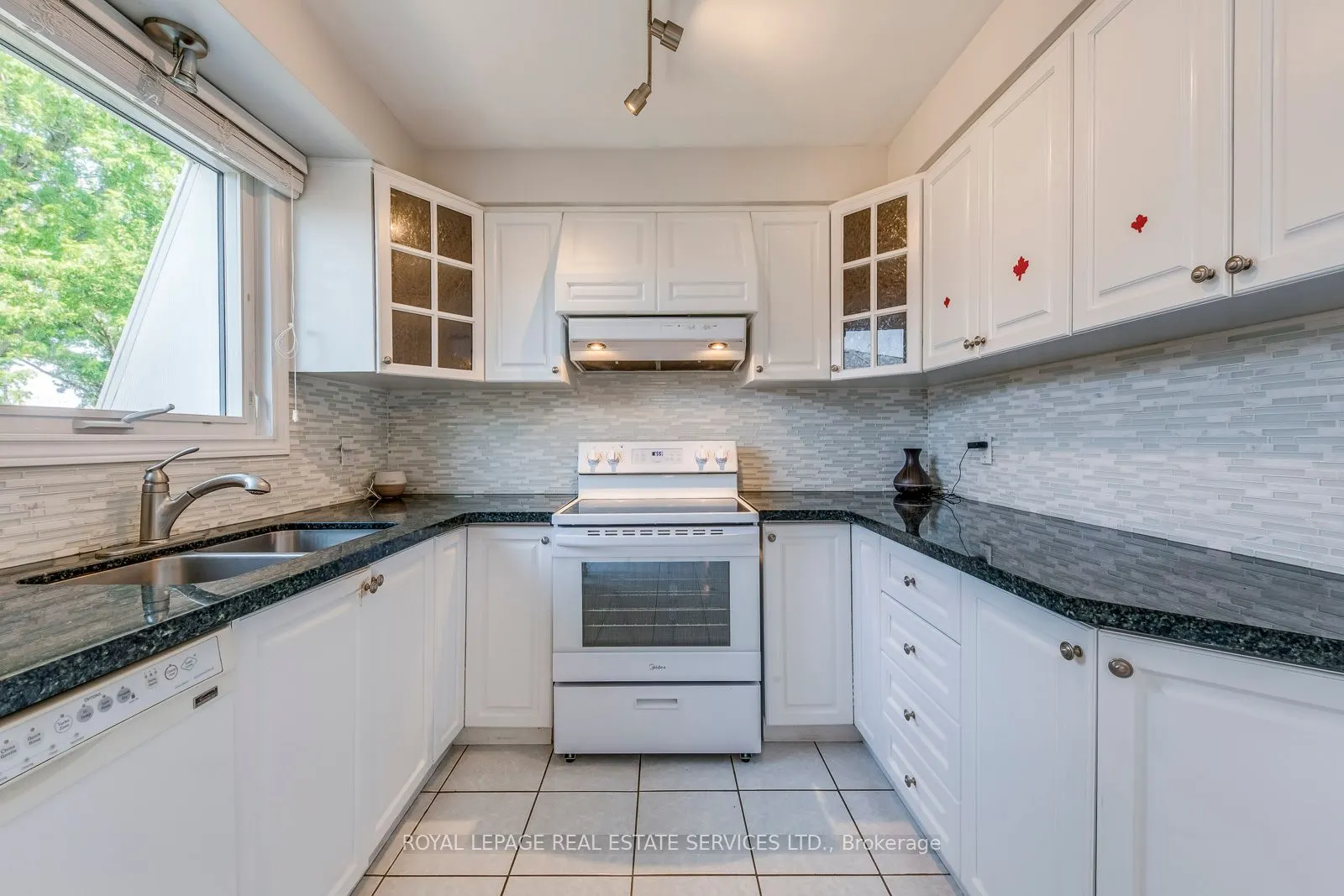 317 Ulric Crescent