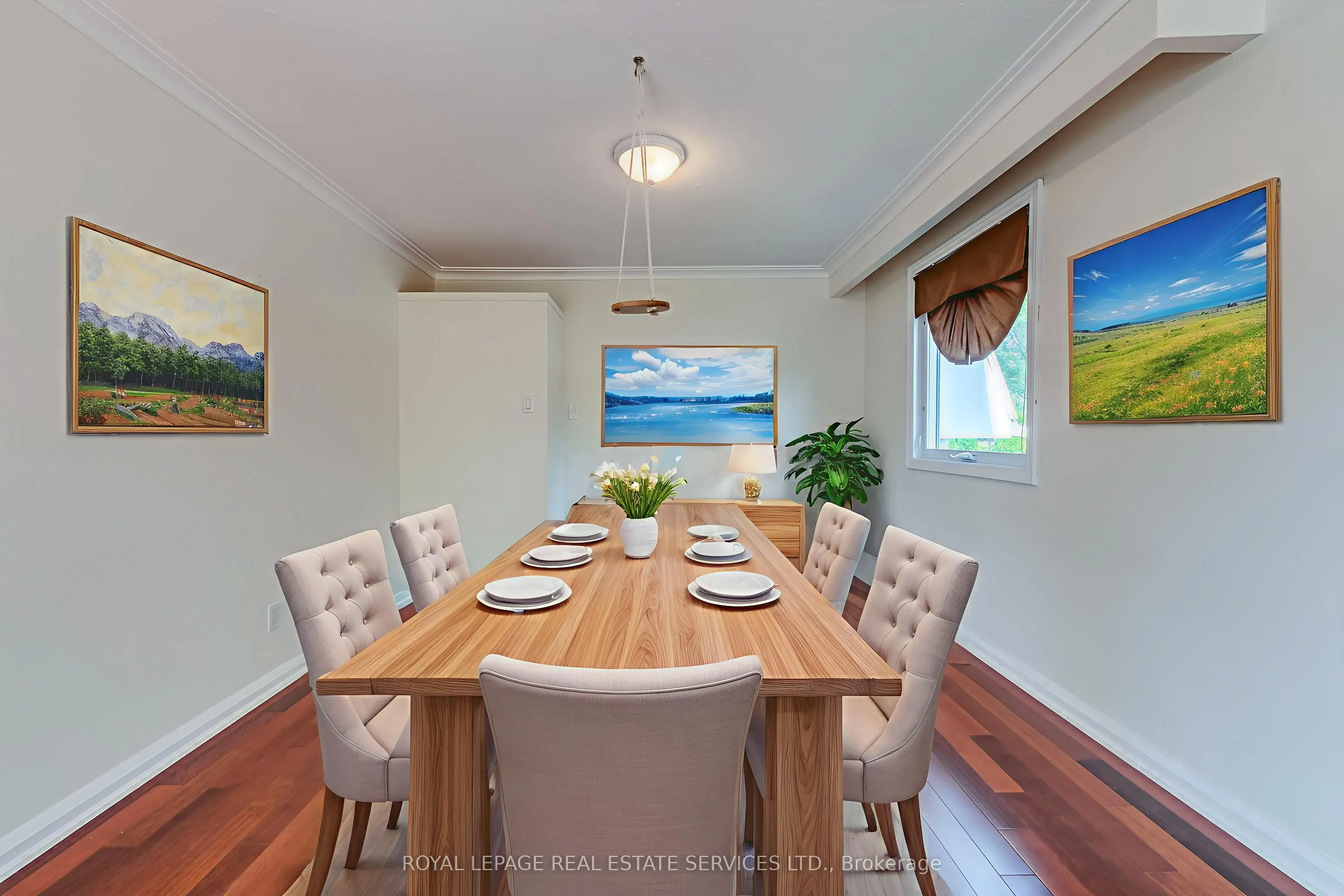 317 Ulric Crescent