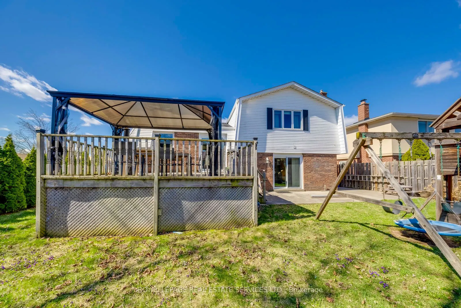 317 Ulric Crescent