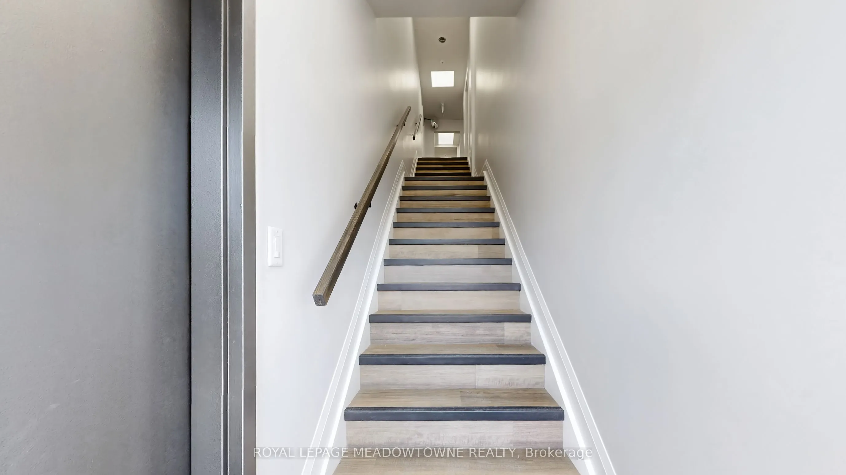 37 Main Street, #Suite H
