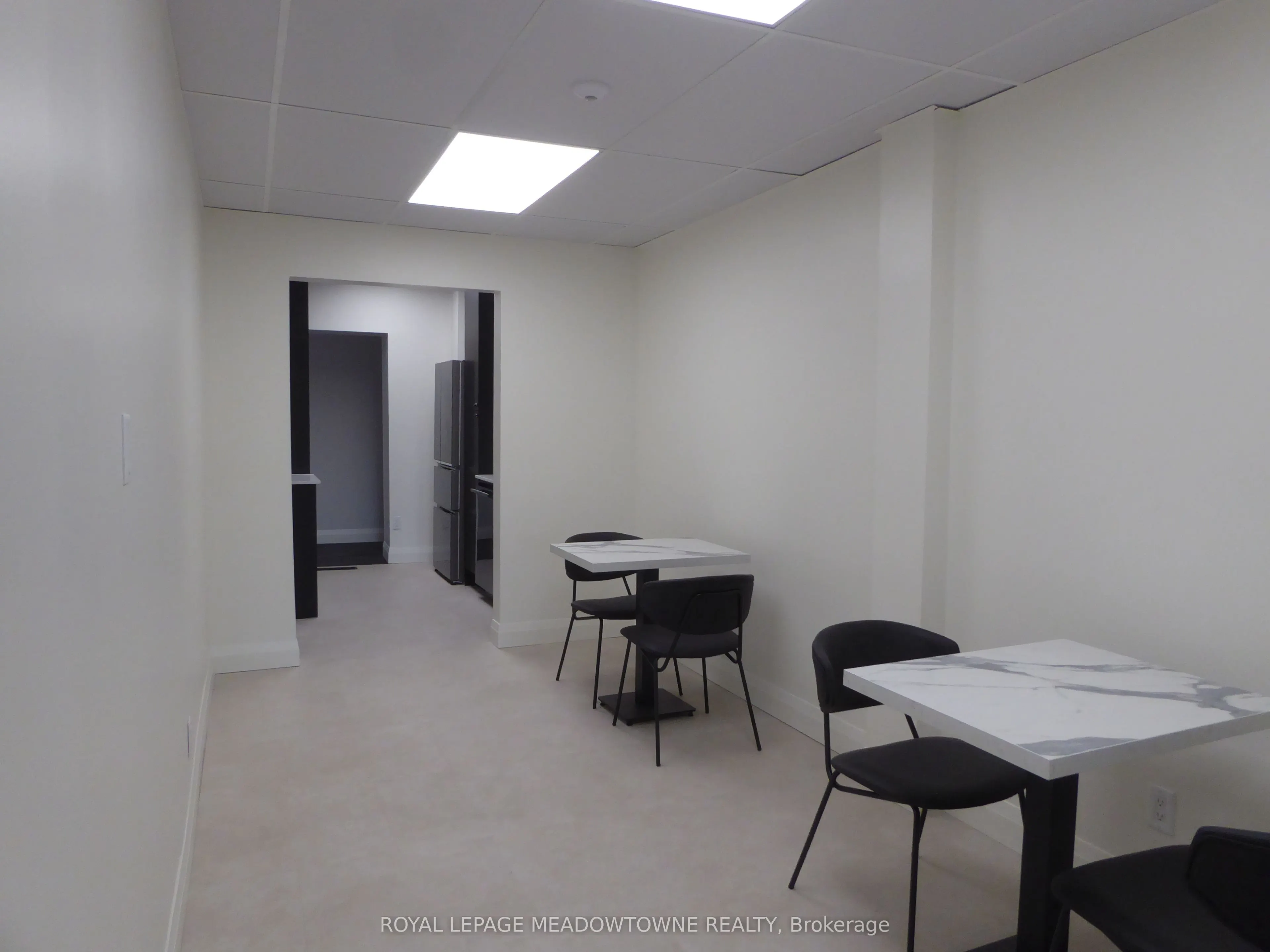 37 Main Street, #Suite H