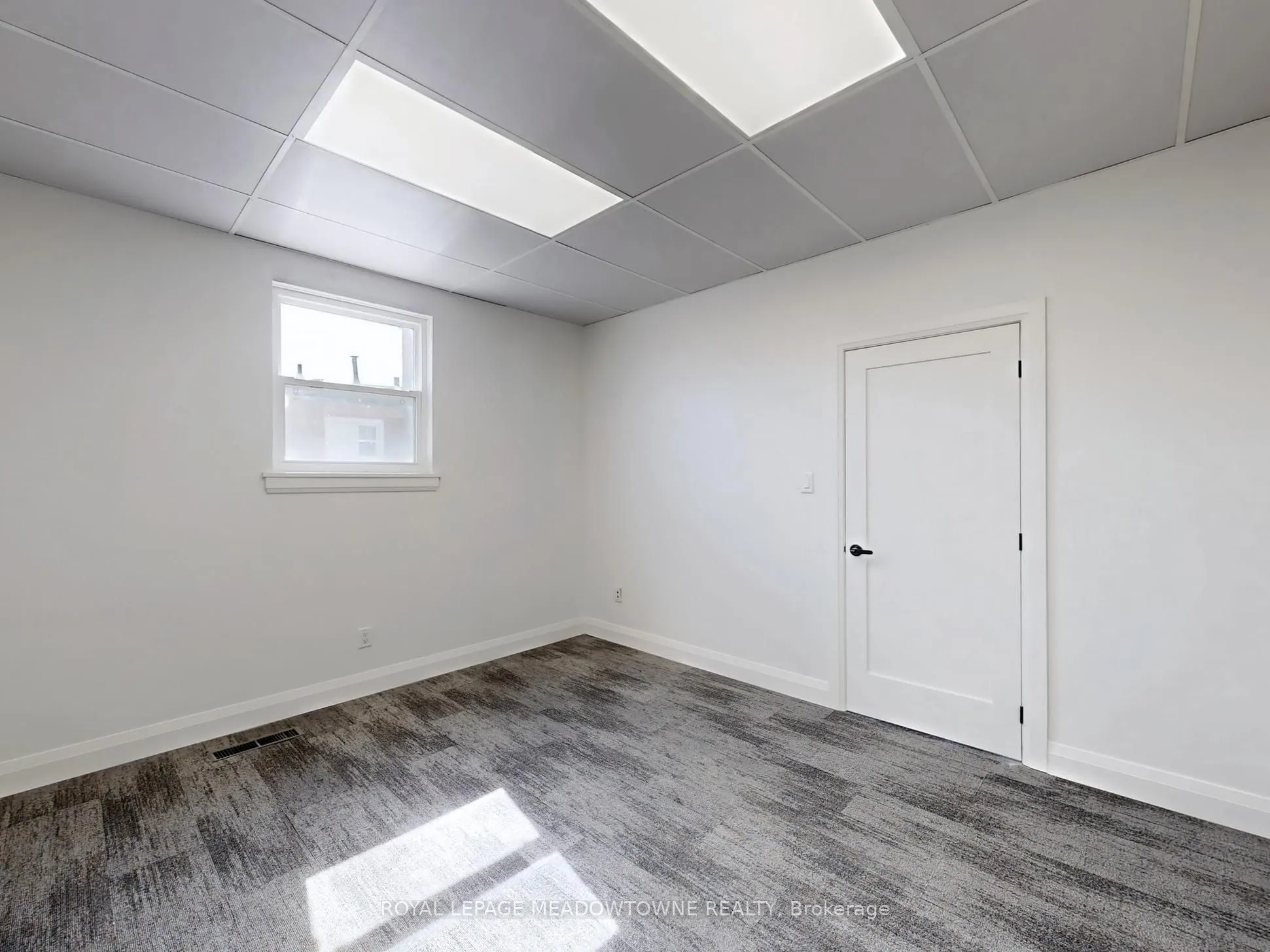 37 Main Street, #Suite H