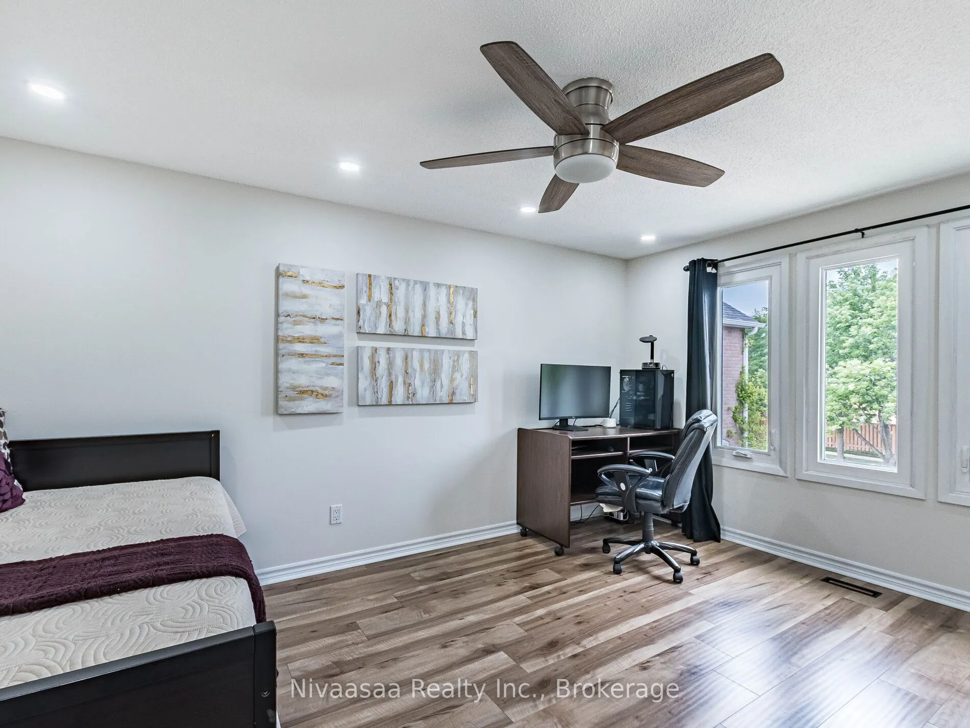 7209 Danton Promenade