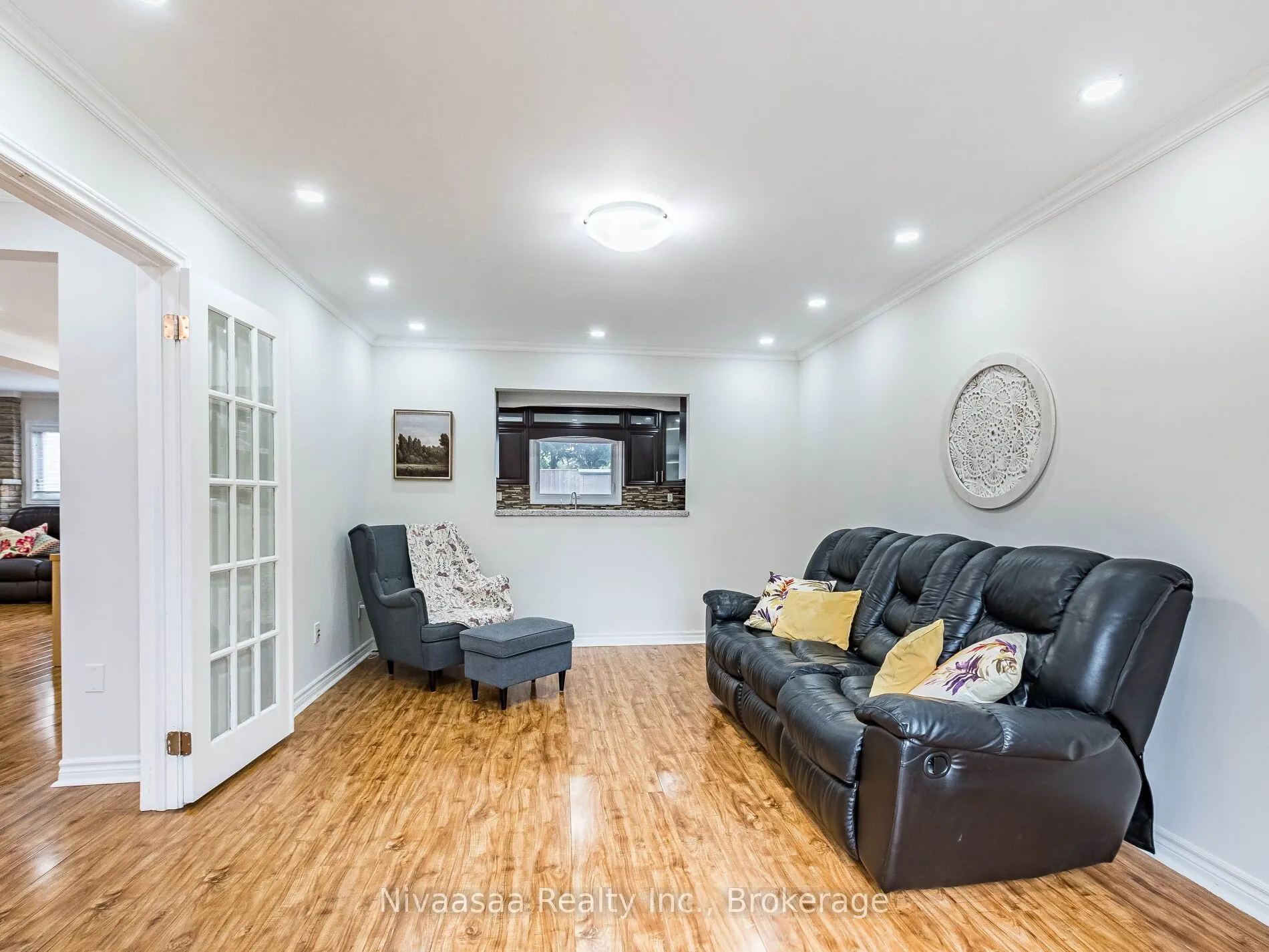 7209 Danton Promenade