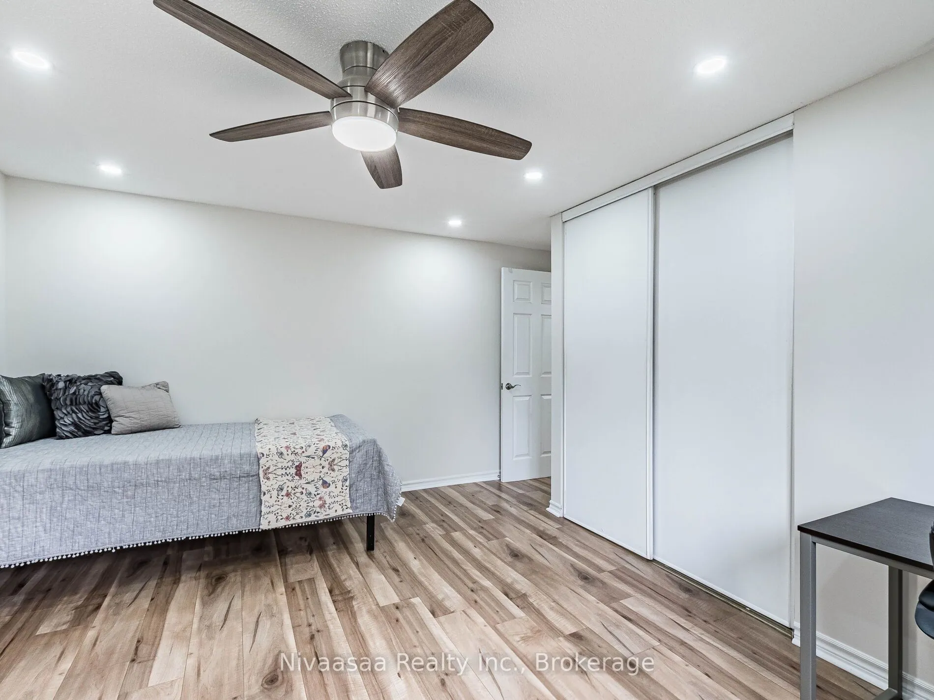 7209 Danton Promenade