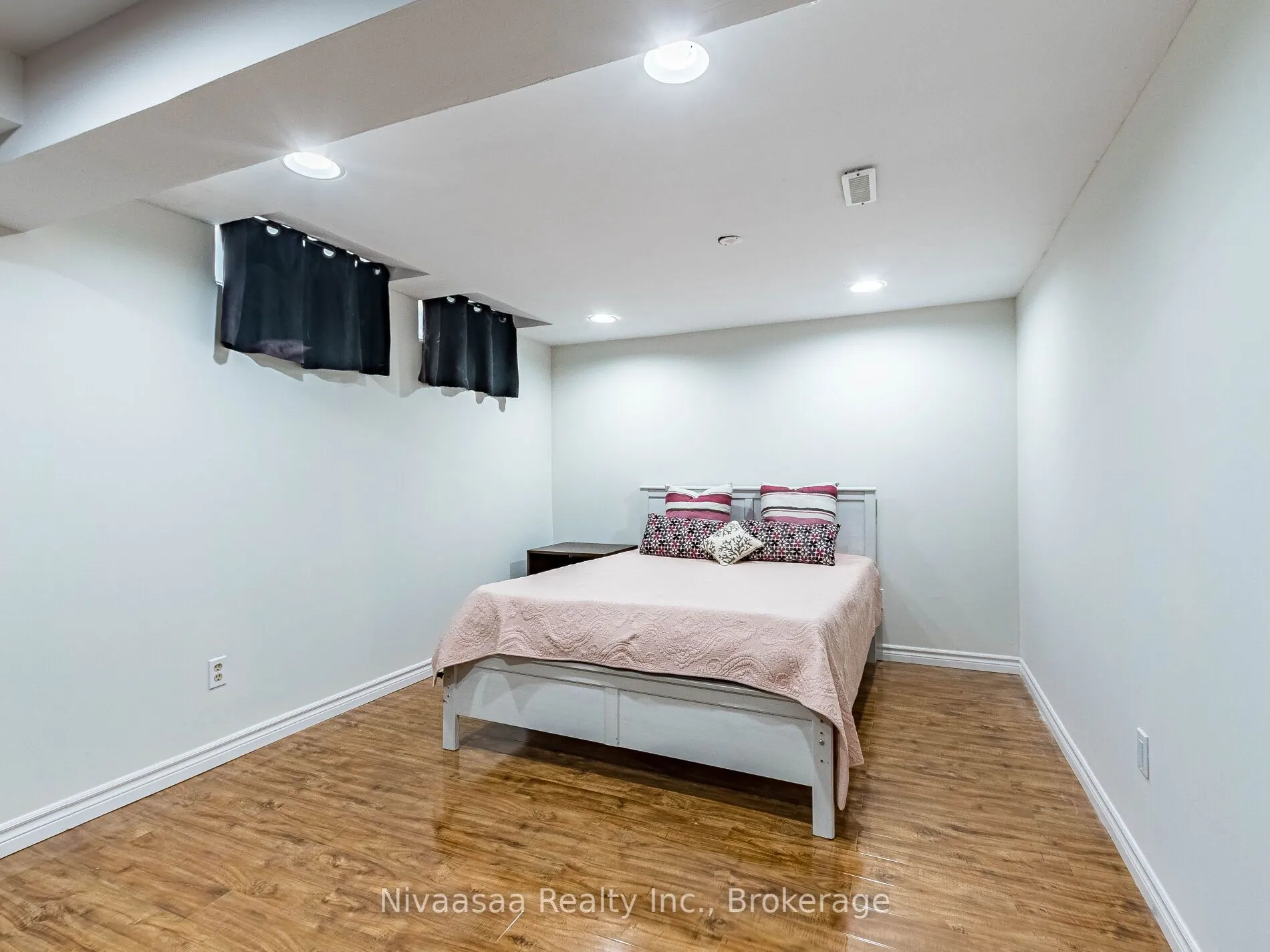 7209 Danton Promenade