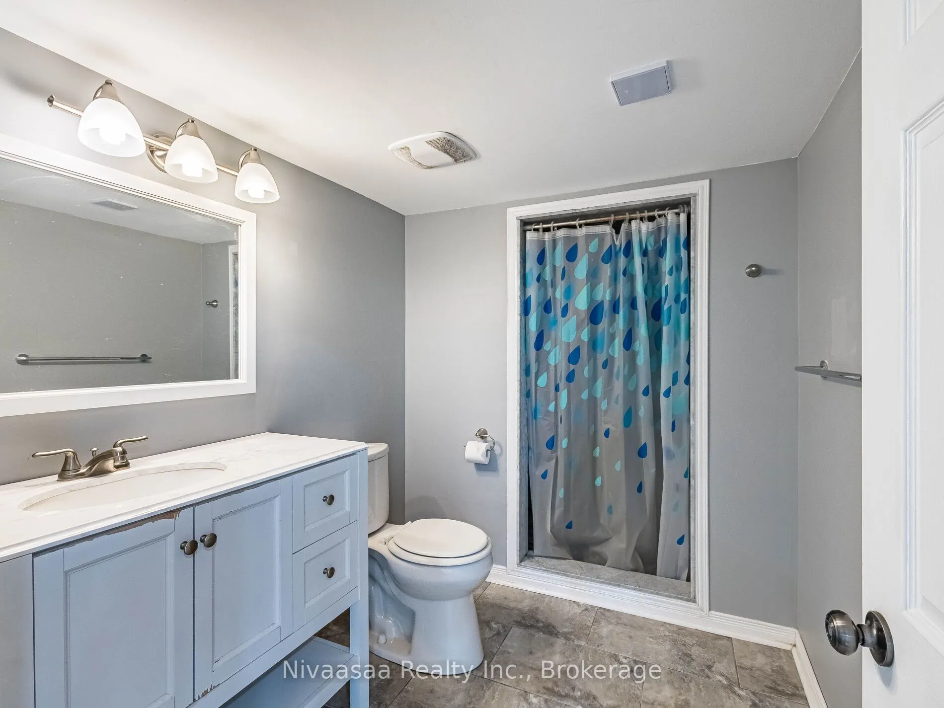 7209 Danton Promenade